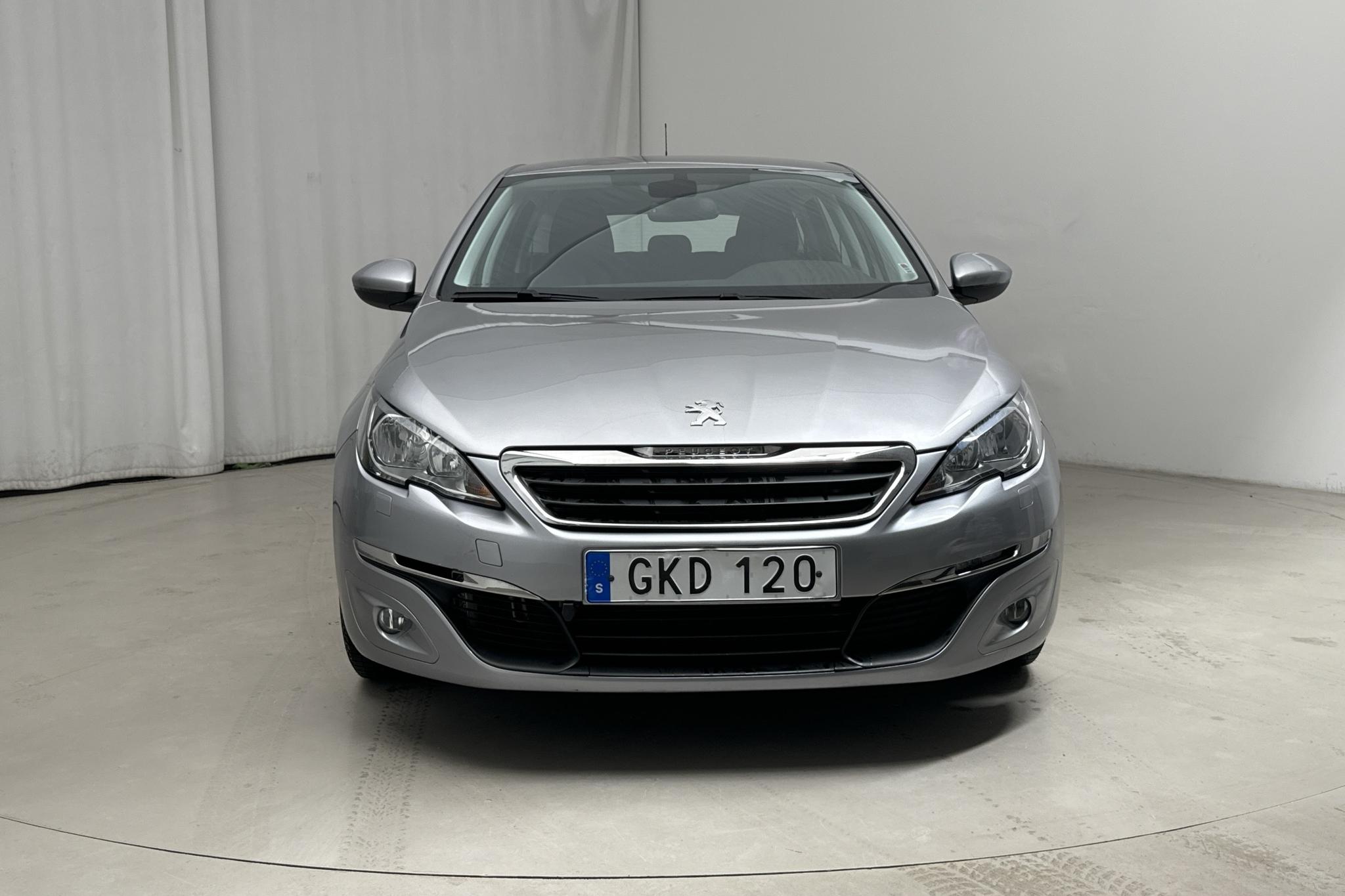 Peugeot 308 SW PureTech (130hk) - 45 520 km - Manual - gray - 2015