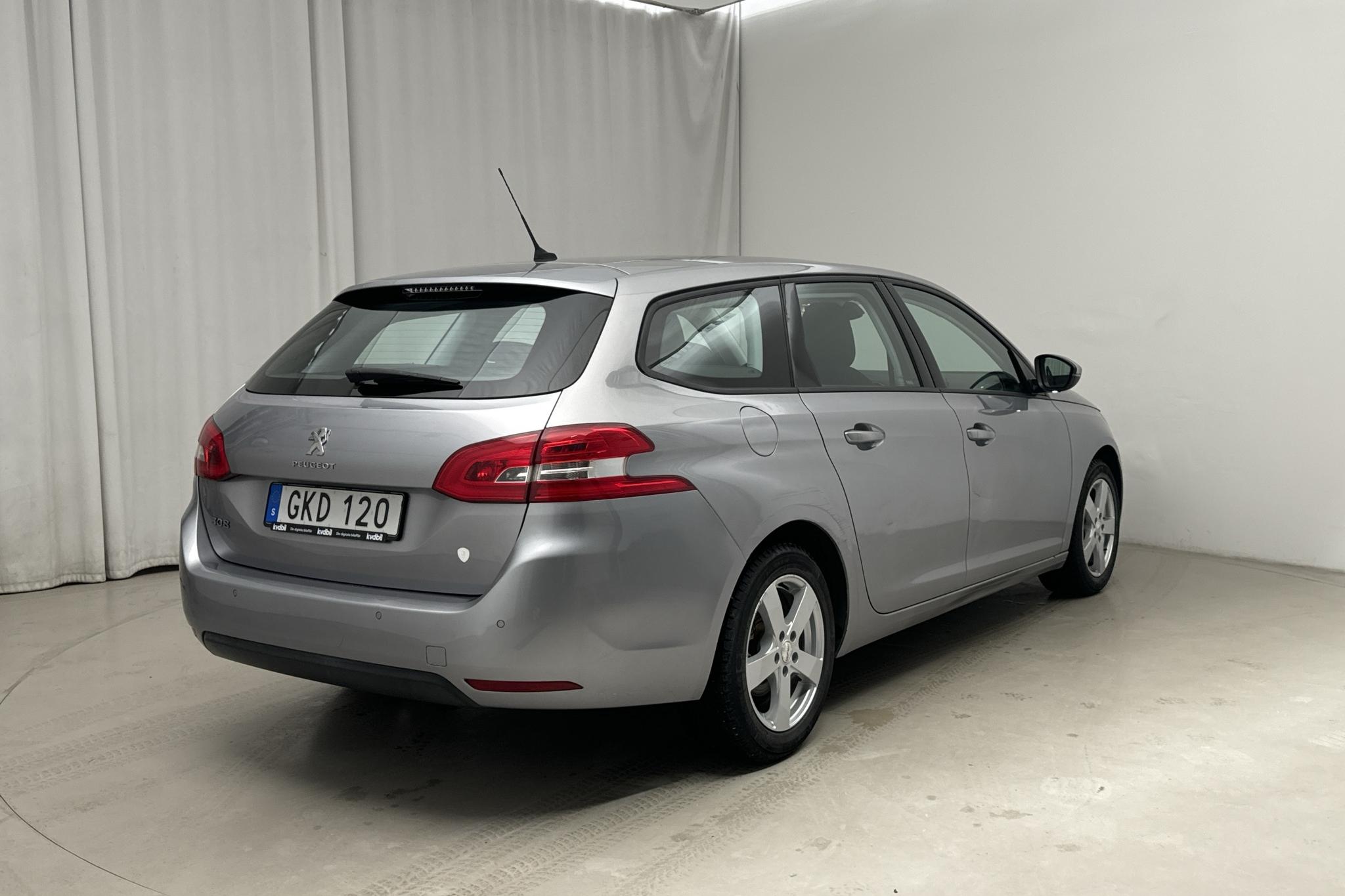 Peugeot 308 SW PureTech (130hk) - 45 520 km - Manual - gray - 2015