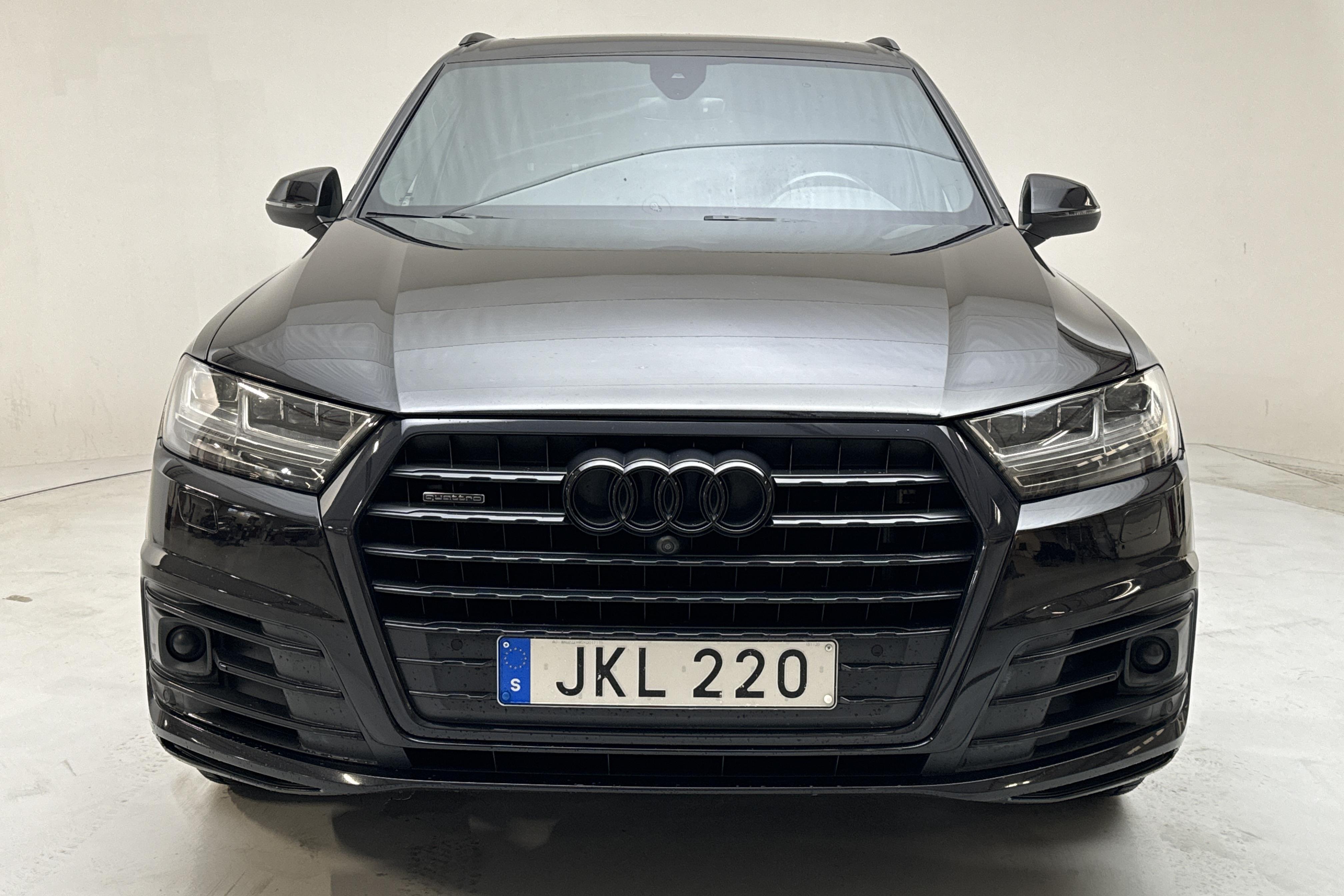 Audi Q7 50 TDI quattro (286hk) - 11 915 mil - Automat - svart - 2019