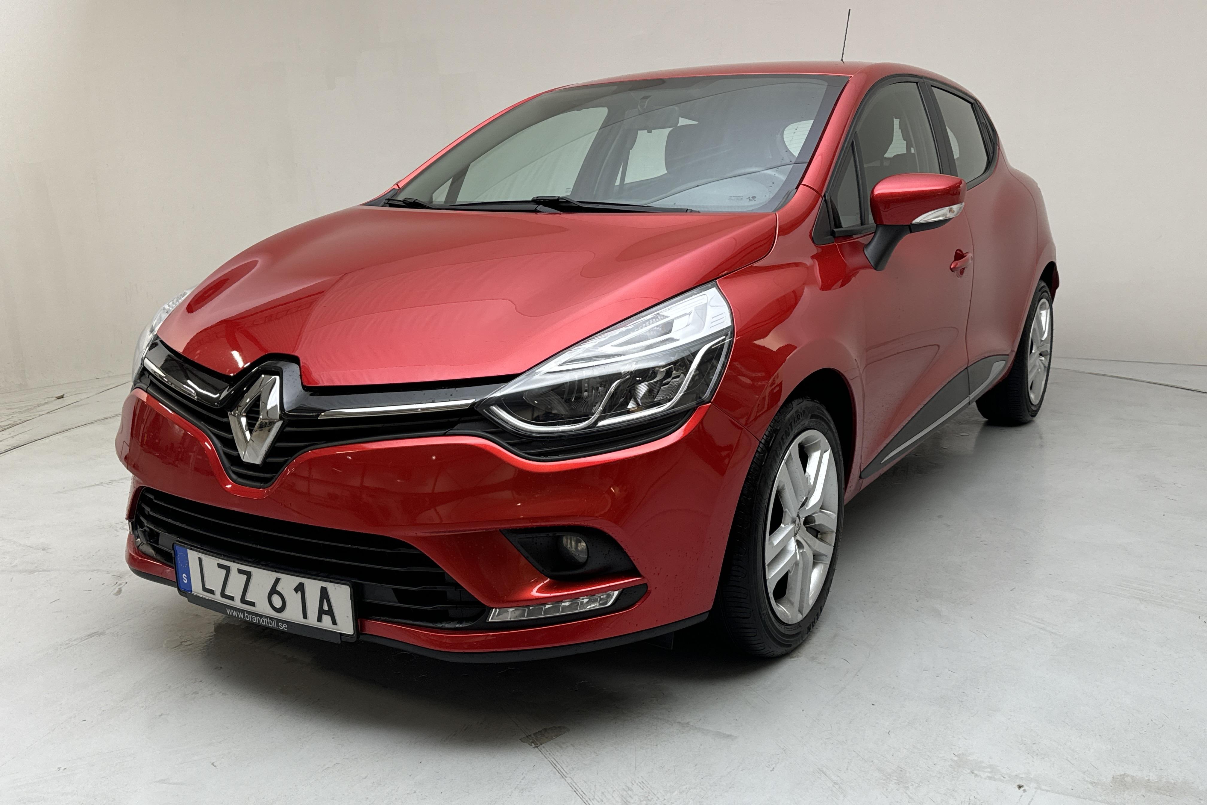 Renault Clio IV 0.9 TCe 90 5dr (90hk) - 25 100 km - Manual - red - 2020