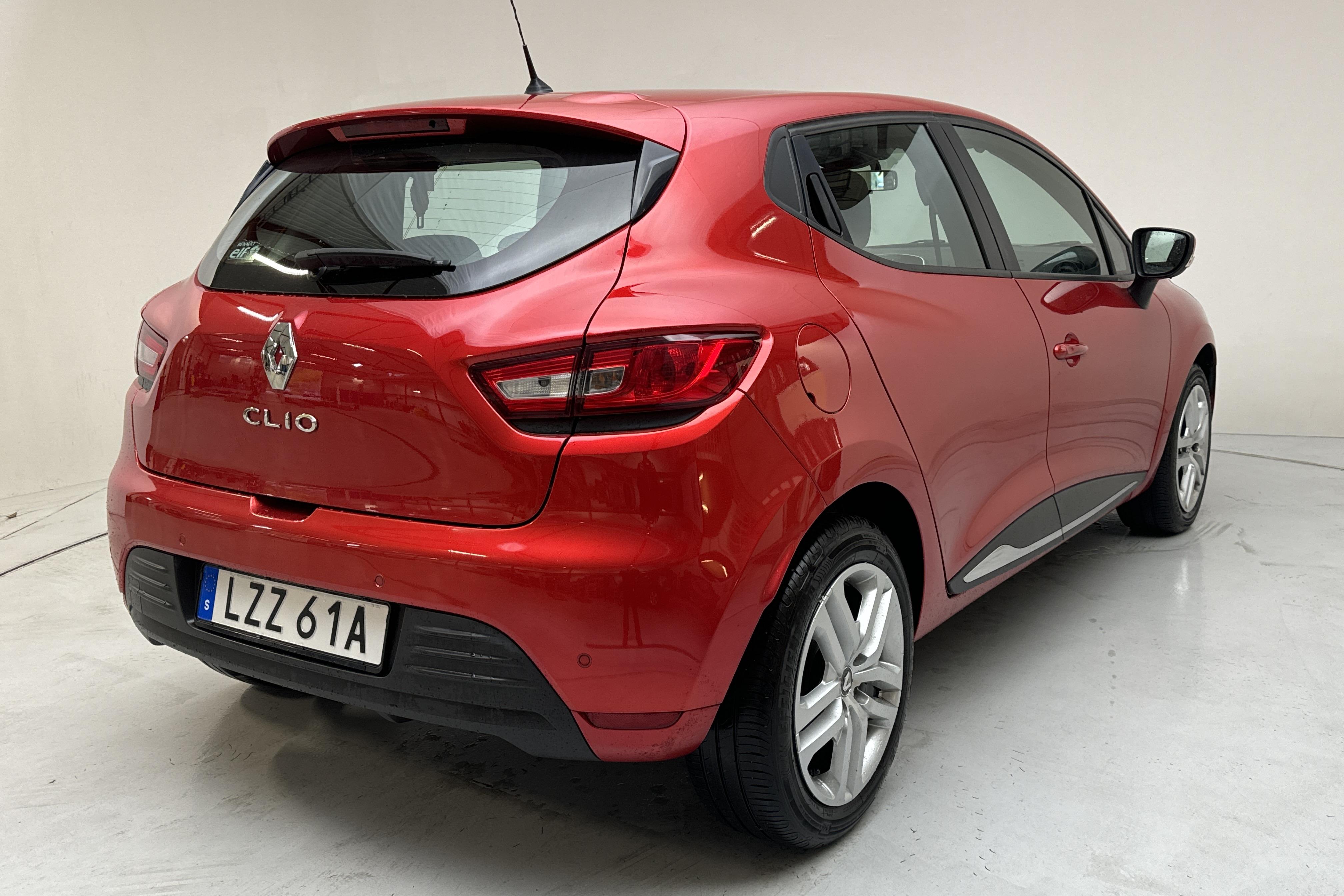 Renault Clio IV 0.9 TCe 90 5dr (90hk) - 25 100 km - Manual - red - 2020