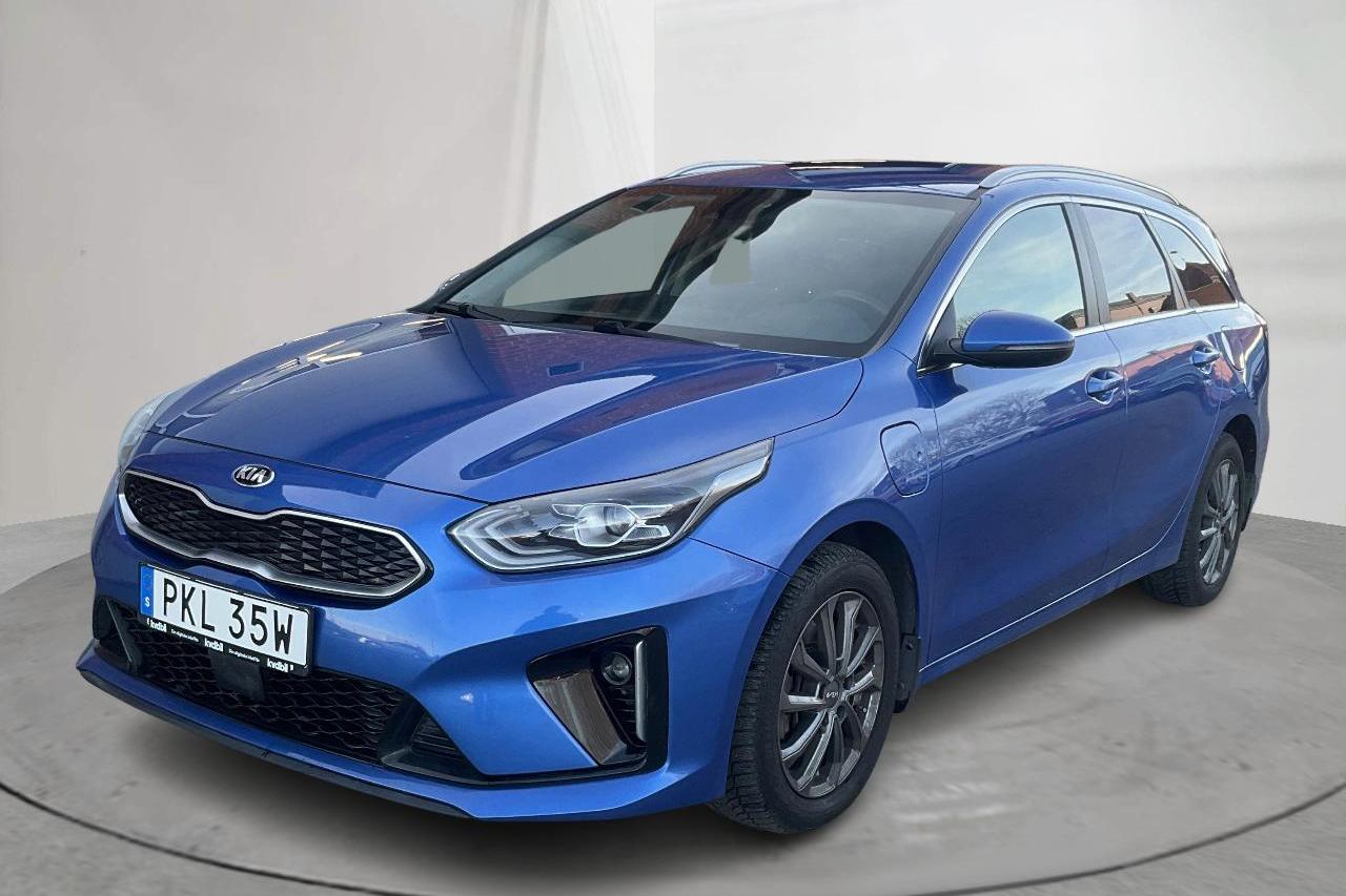 KIA Ceed 1.6 Plug-in Hybrid SW (141hk) - 64 780 km - Automatyczna - niebieski - 2021