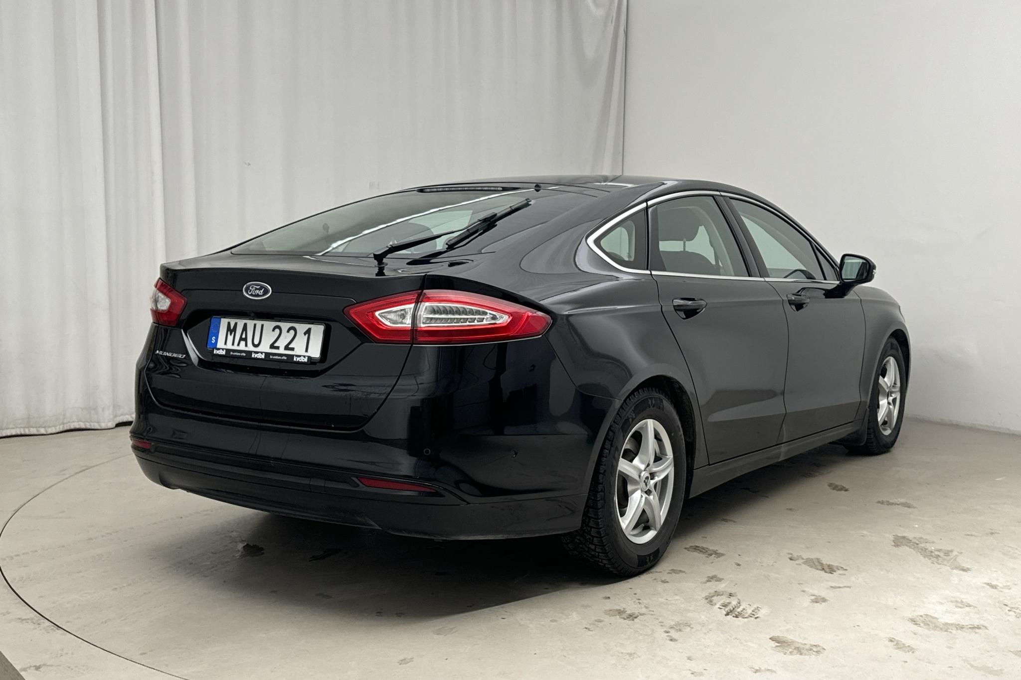 Ford Mondeo 2.0 TDCi 5dr (150hk) - 182 810 km - Automatyczna - czarny - 2016