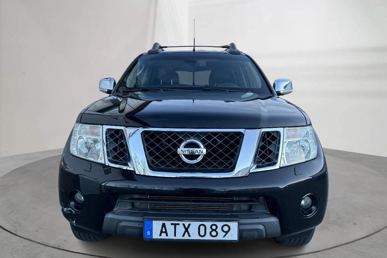 Nissan Navara 3.0 dCi V6 (231hk) - 190 230 km - Automaattinen - musta - 2014