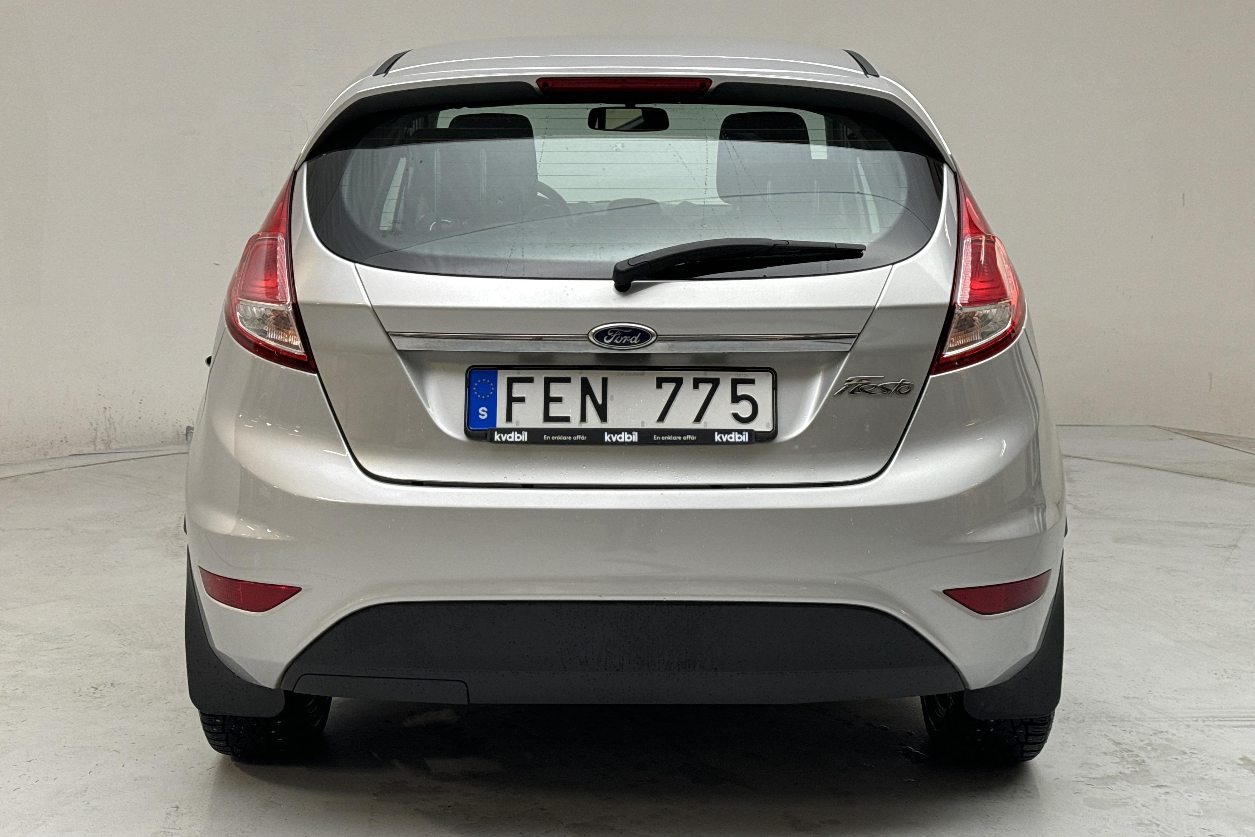 Ford Fiesta 1.0 5dr (80hk) - 110 790 km - Manual - gray - 2013