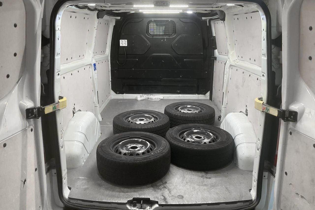 Ford Transit Custom 310 Sportsvan (170hk) - 136 740 km - Manuaalinen - valkoinen - 2019