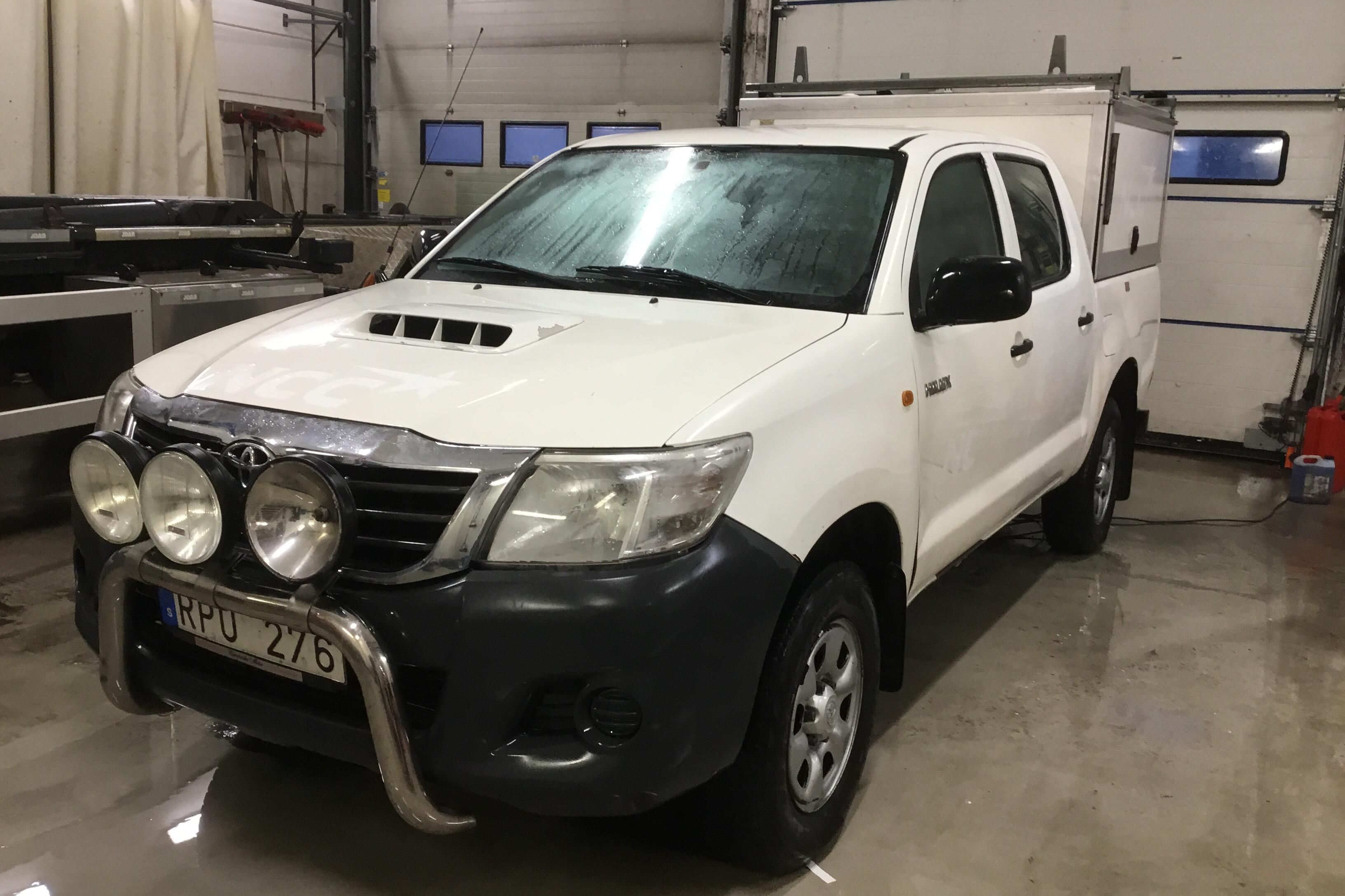 Toyota Hilux 2.5 D-4D 4WD (144hk) - 184 960 km - Manual - white - 2013