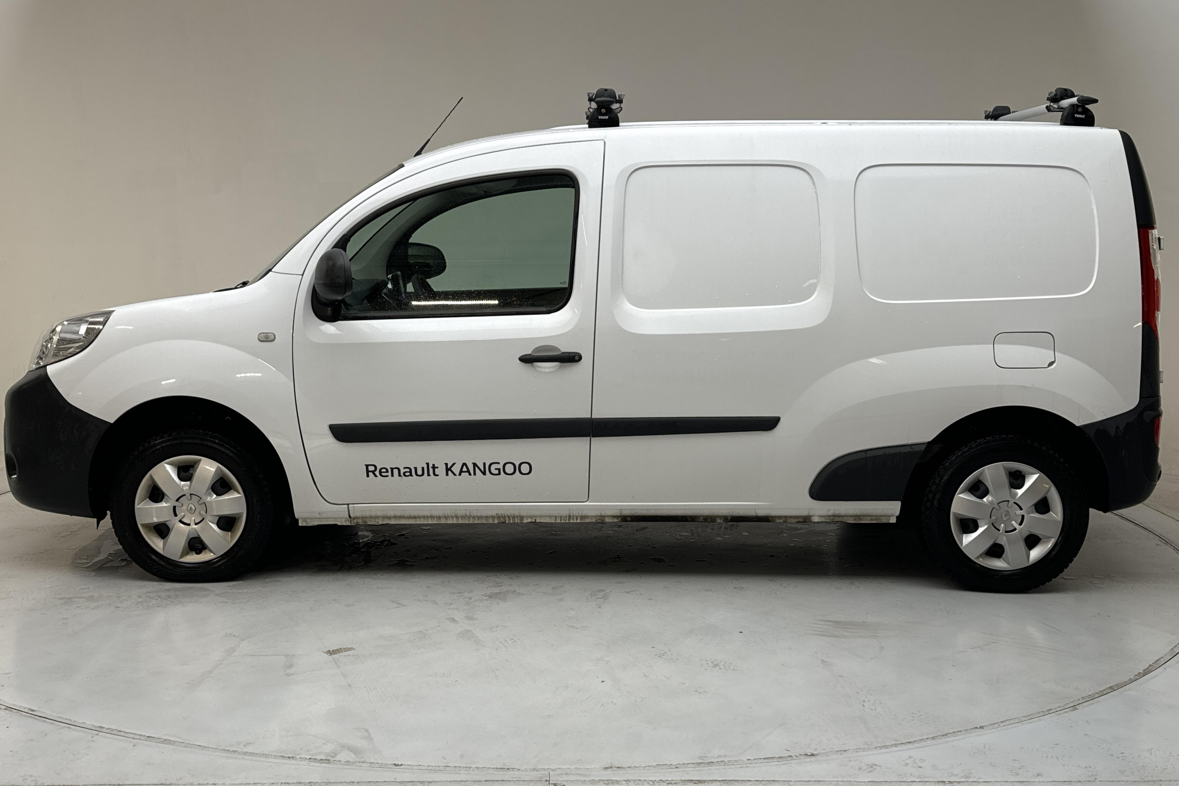 Renault Kangoo 1.5 dCi Maxi Skåp (95hk) - 16 170 km - Manualna - biały - 2021