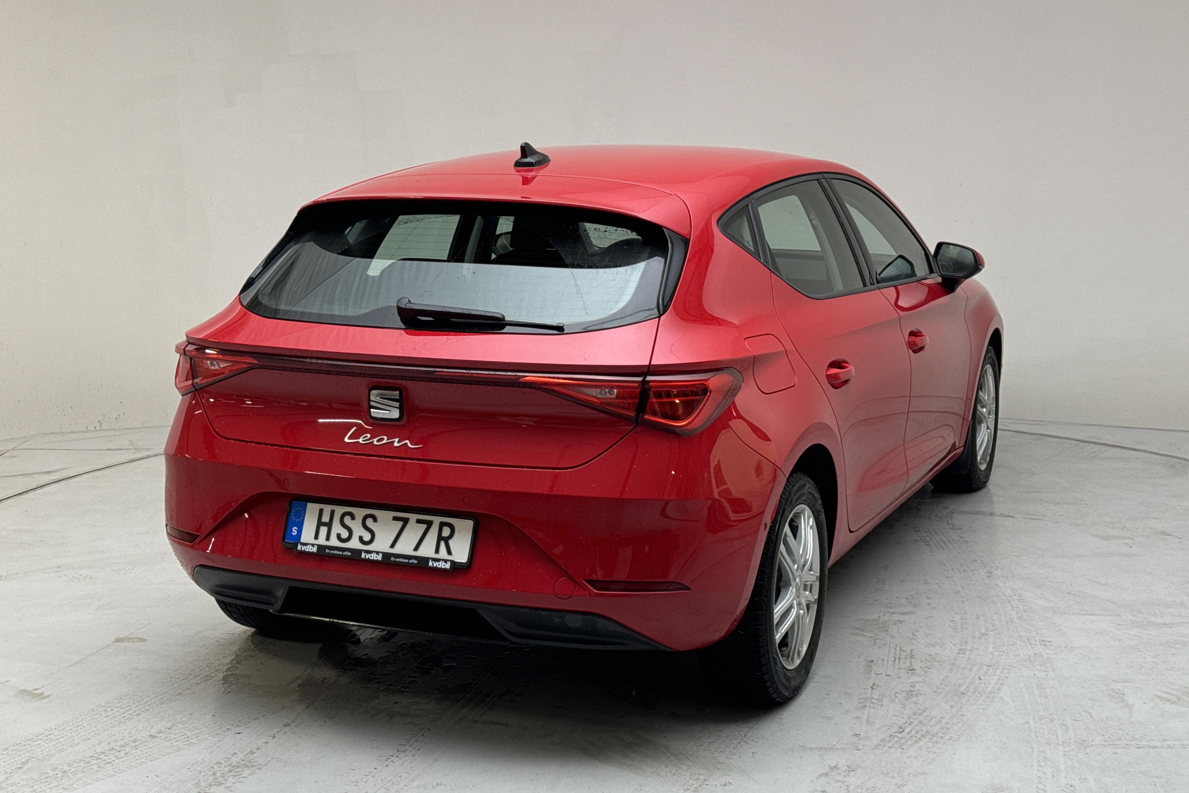 Seat Leon 2.0 TDI 5dr (150hk) - 28 100 km - Automatyczna - czerwony - 2021