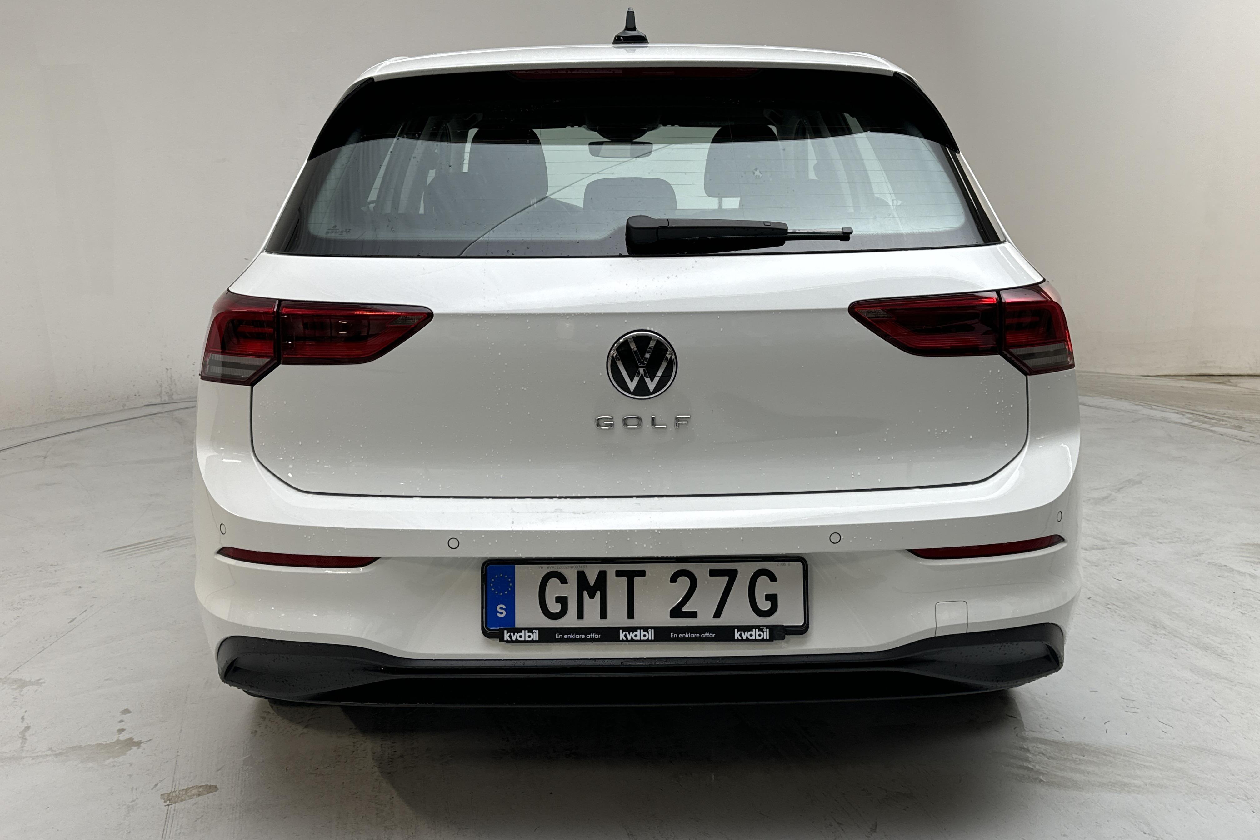 VW Golf VIII TGI 5dr (130hk) - 2 359 mil - Manuell - vit - 2022