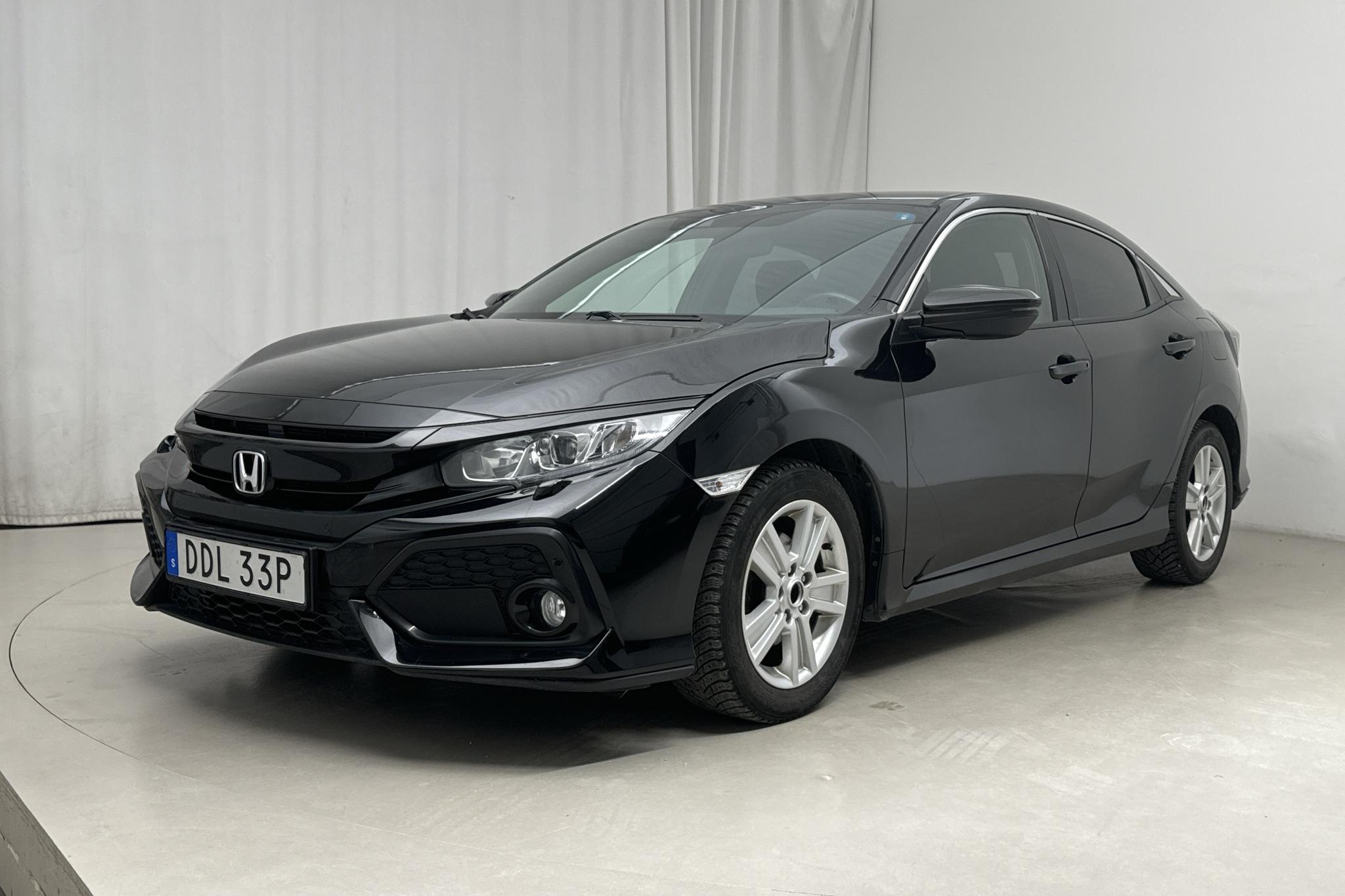 Honda Civic 1.0 i-VTEC 5dr (126hk) - 175 240 km - Automatyczna - czarny - 2019