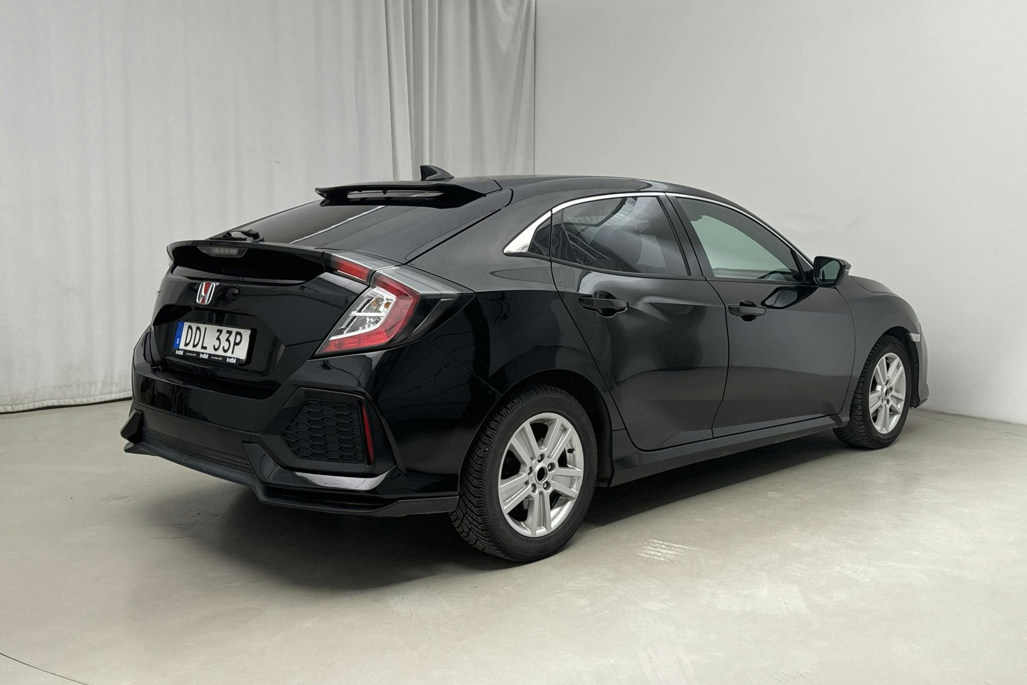 Honda Civic 1.0 i-VTEC 5dr (126hk) - 175 240 km - Automatyczna - czarny - 2019