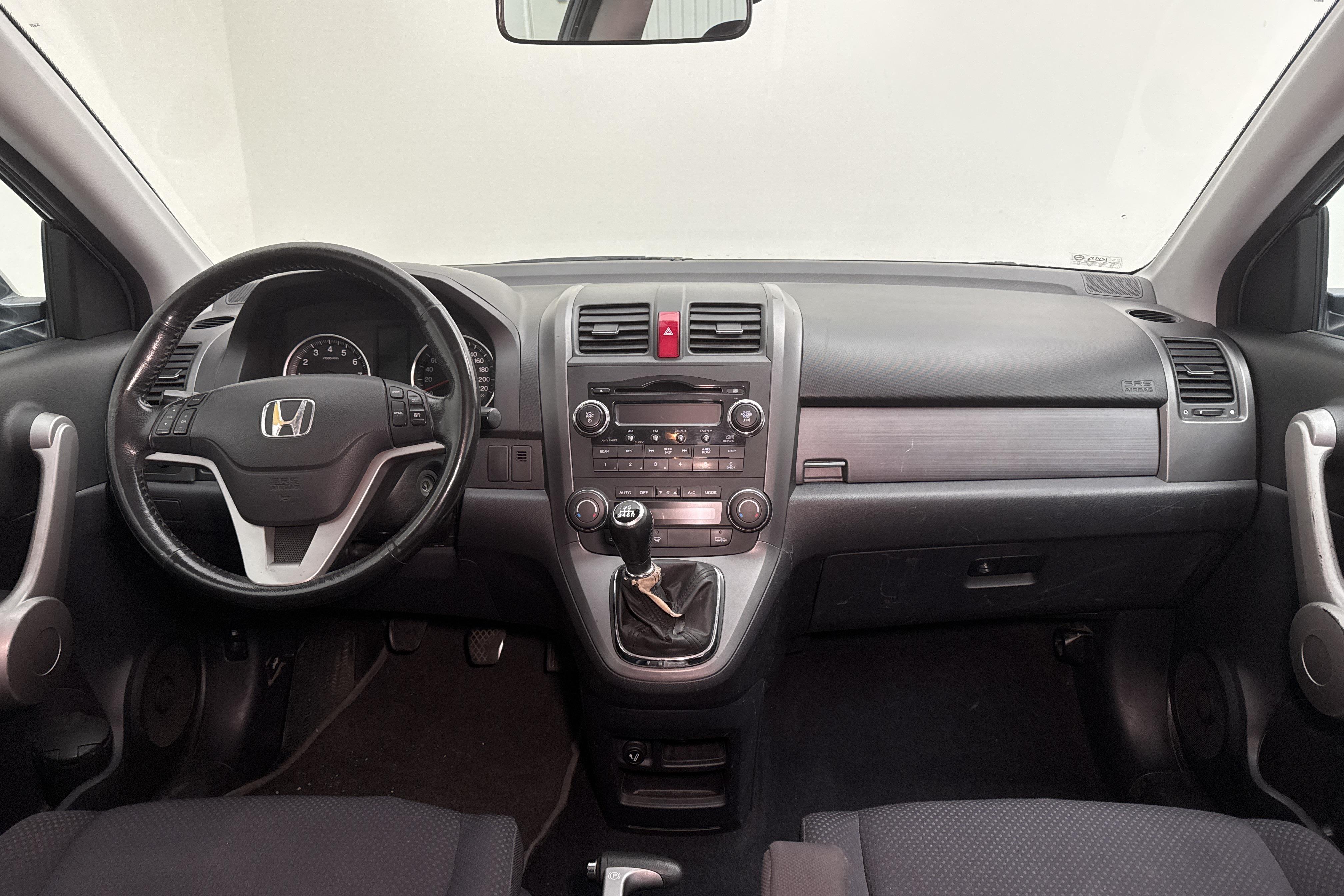 Honda CR-V 2.0 (150hk) - 23 401 mil - Manuell - Dark Grey - 2007