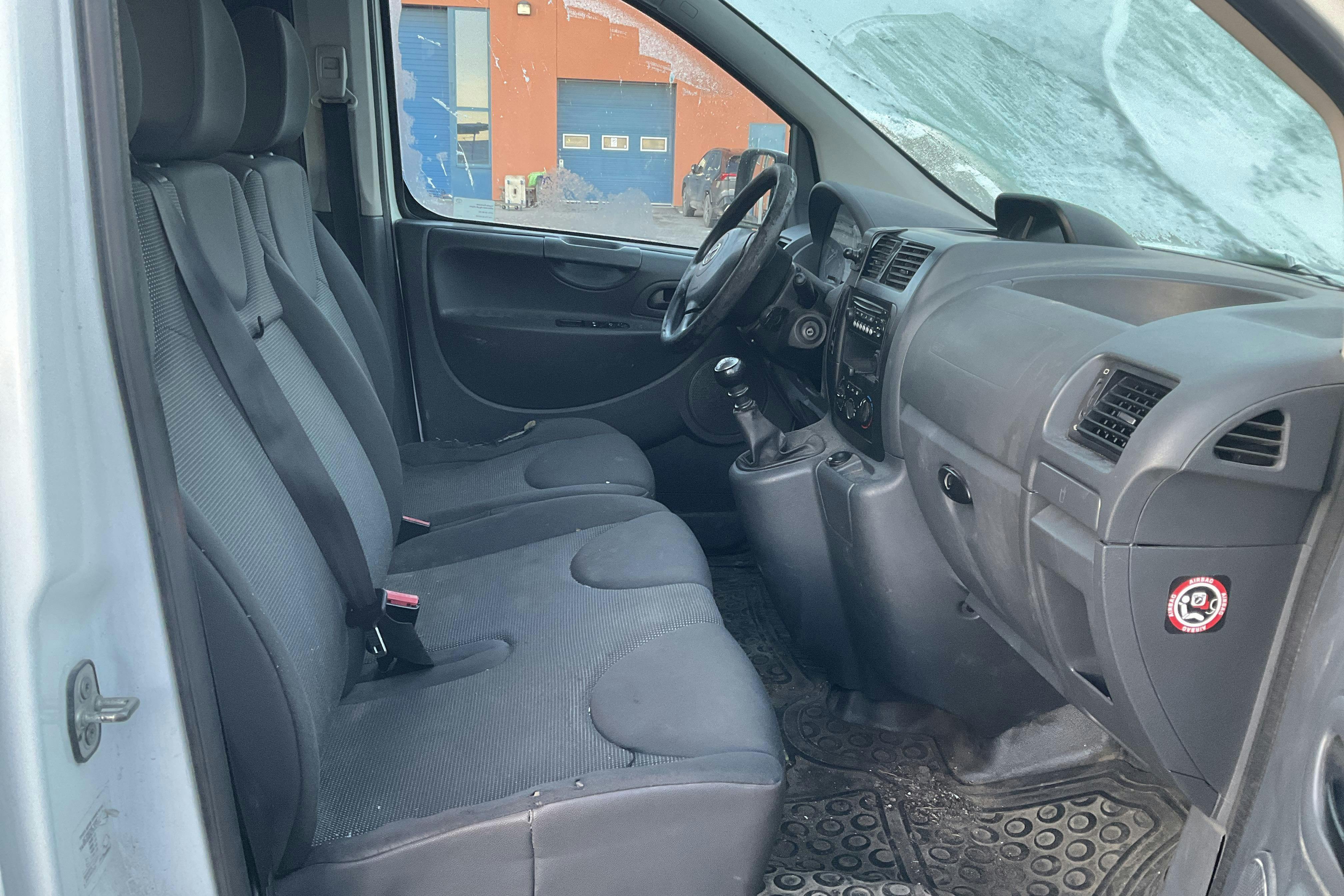 Toyota PROACE 2.0 D-4D (128hk) - 239 240 km - Käsitsi - valge - 2014