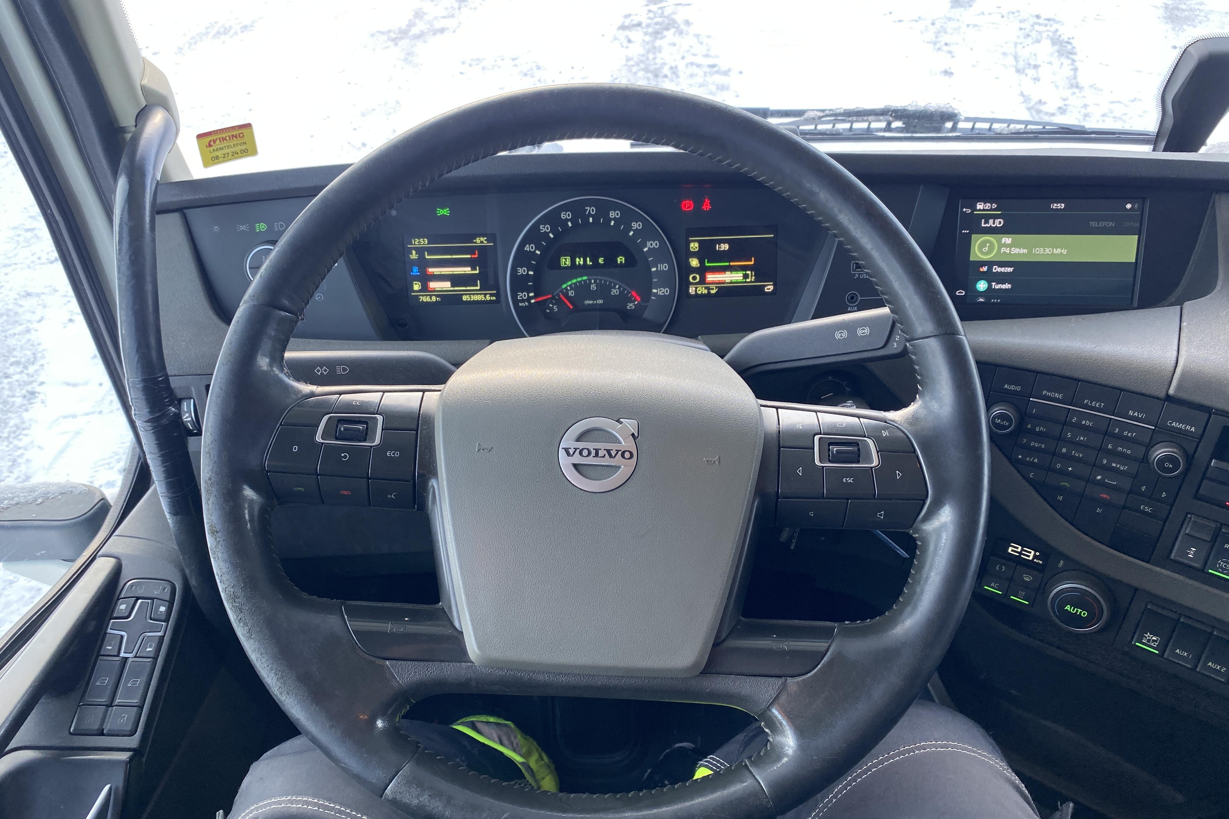 Volvo FH460 - 853 885 km - Automaatne - valge - 2017