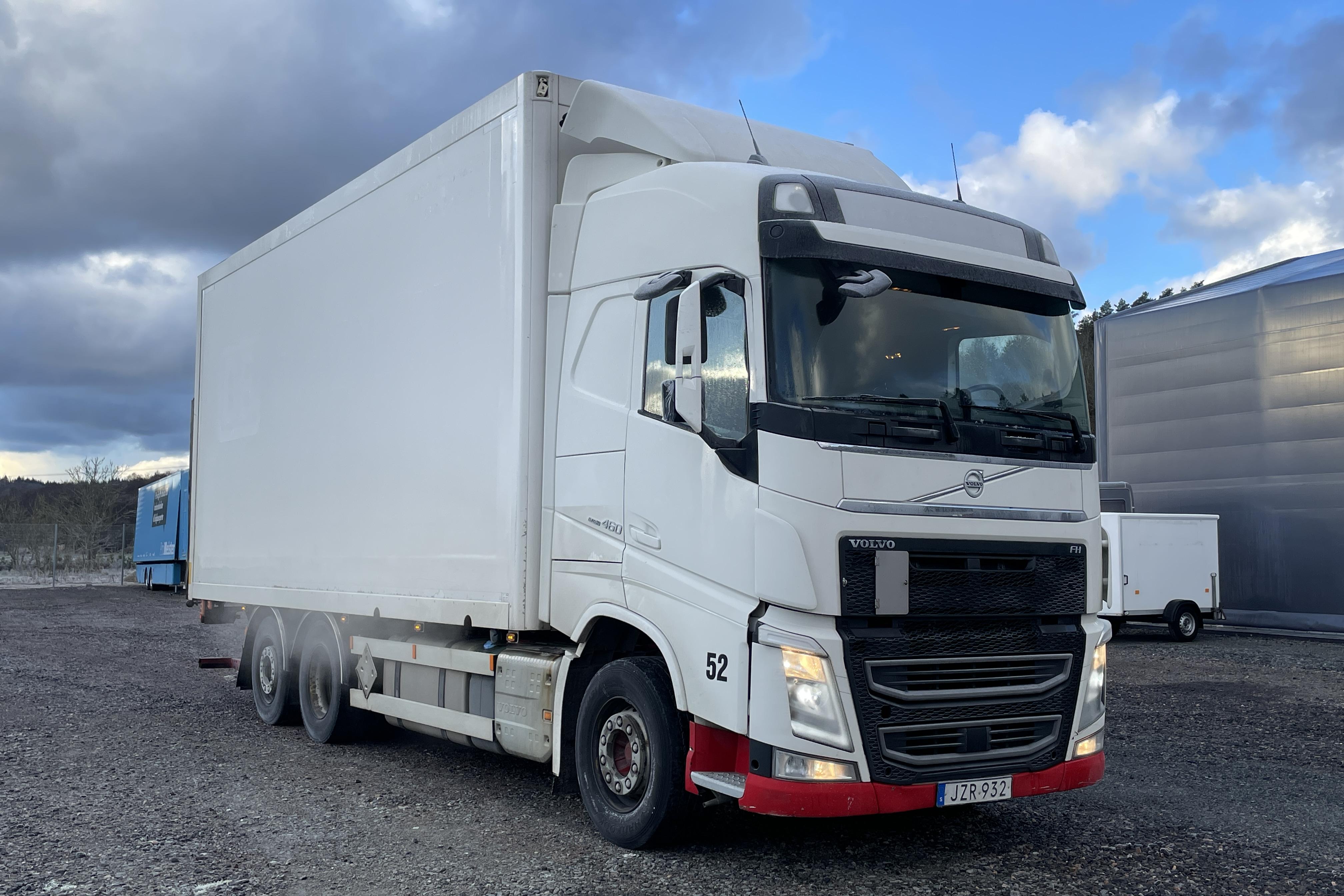 Volvo FH460 - 1 015 027 km - Automaatne - valge - 2015