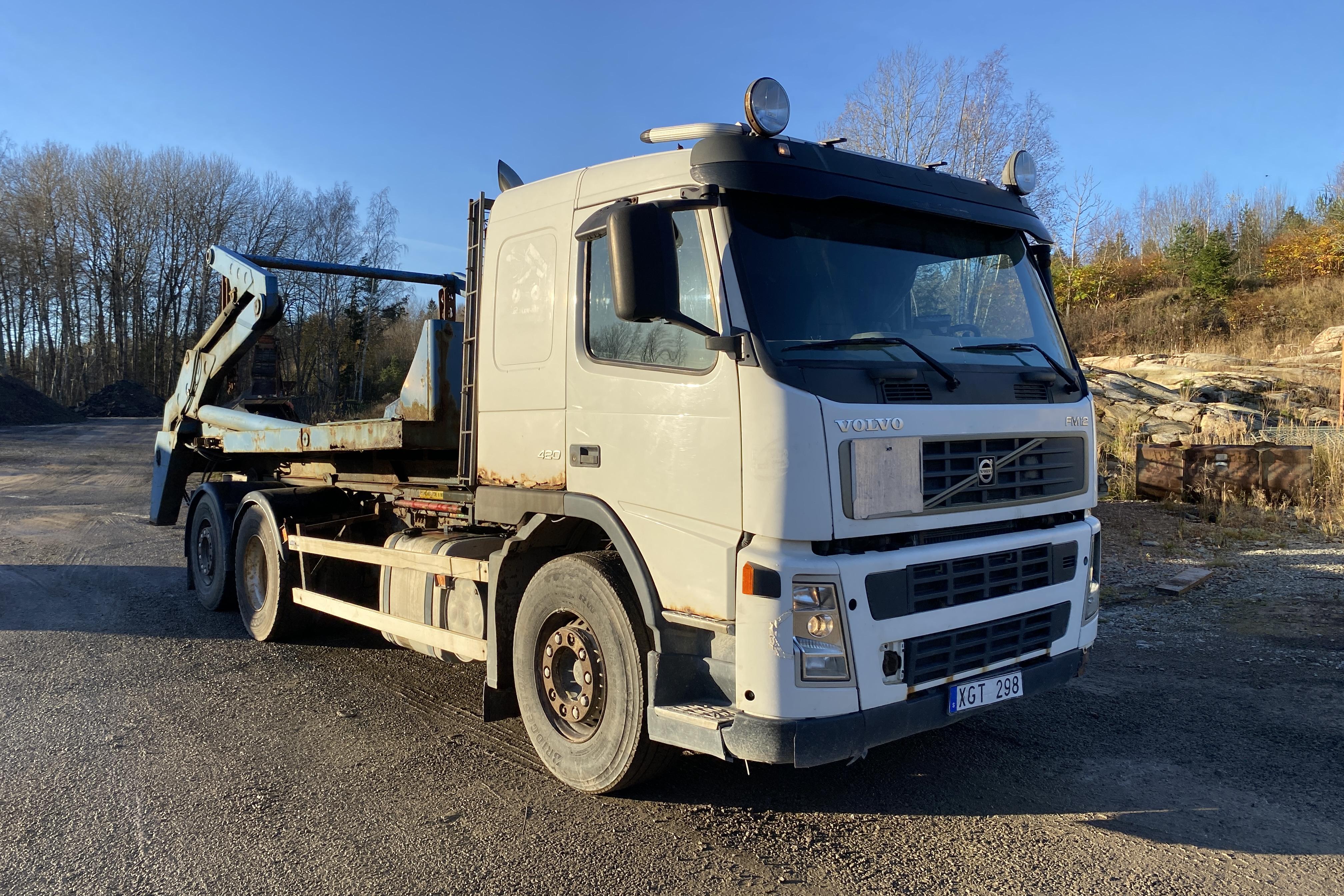 Volvo FM12 6X2 - 989 524 km - Manuell - vit - 2006