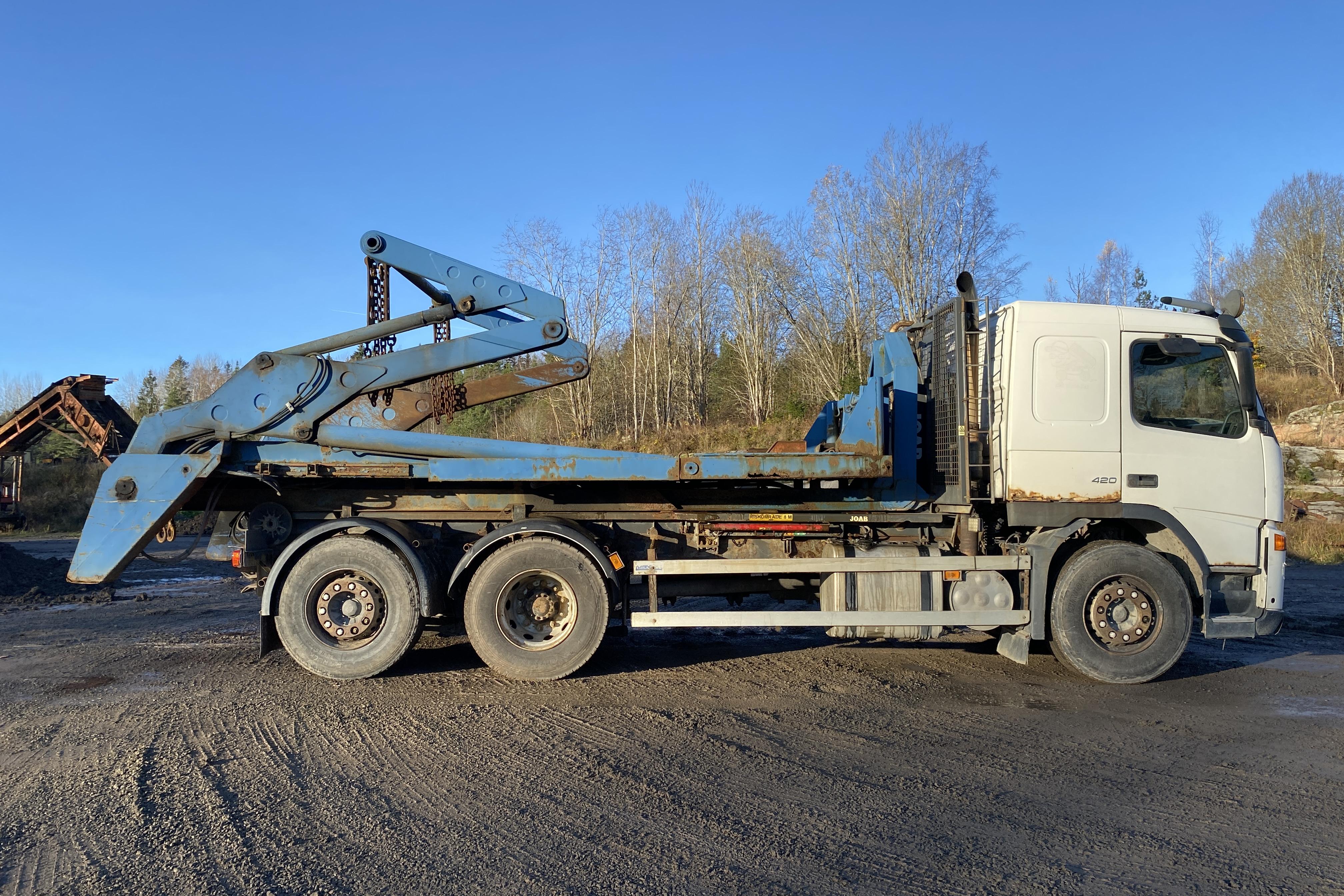 Volvo FM12 6X2 - 989 524 km - Manuell - vit - 2006