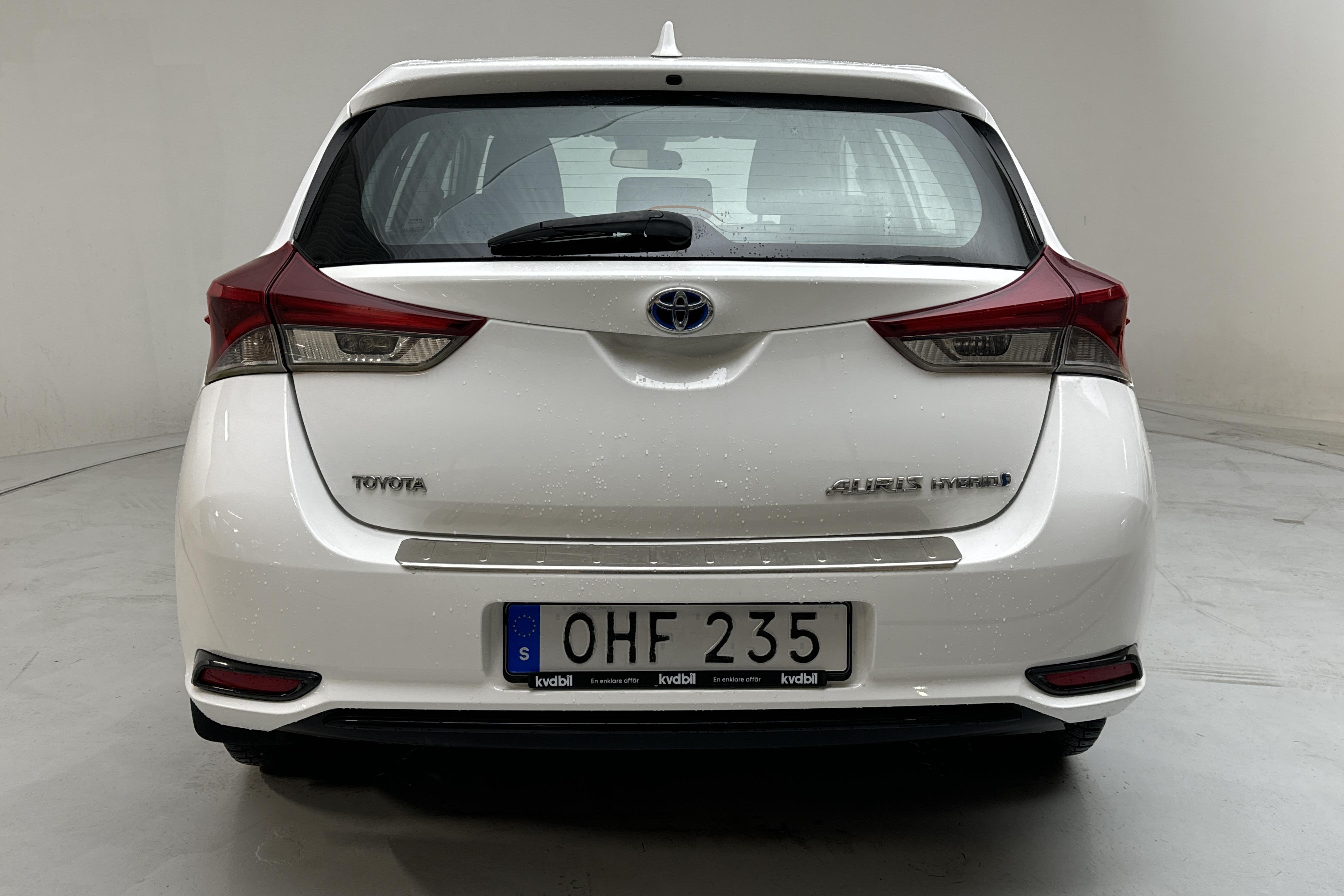 Toyota Auris 1.8 HSD 5dr (99hk) - 185 270 km - Automatic - white - 2016