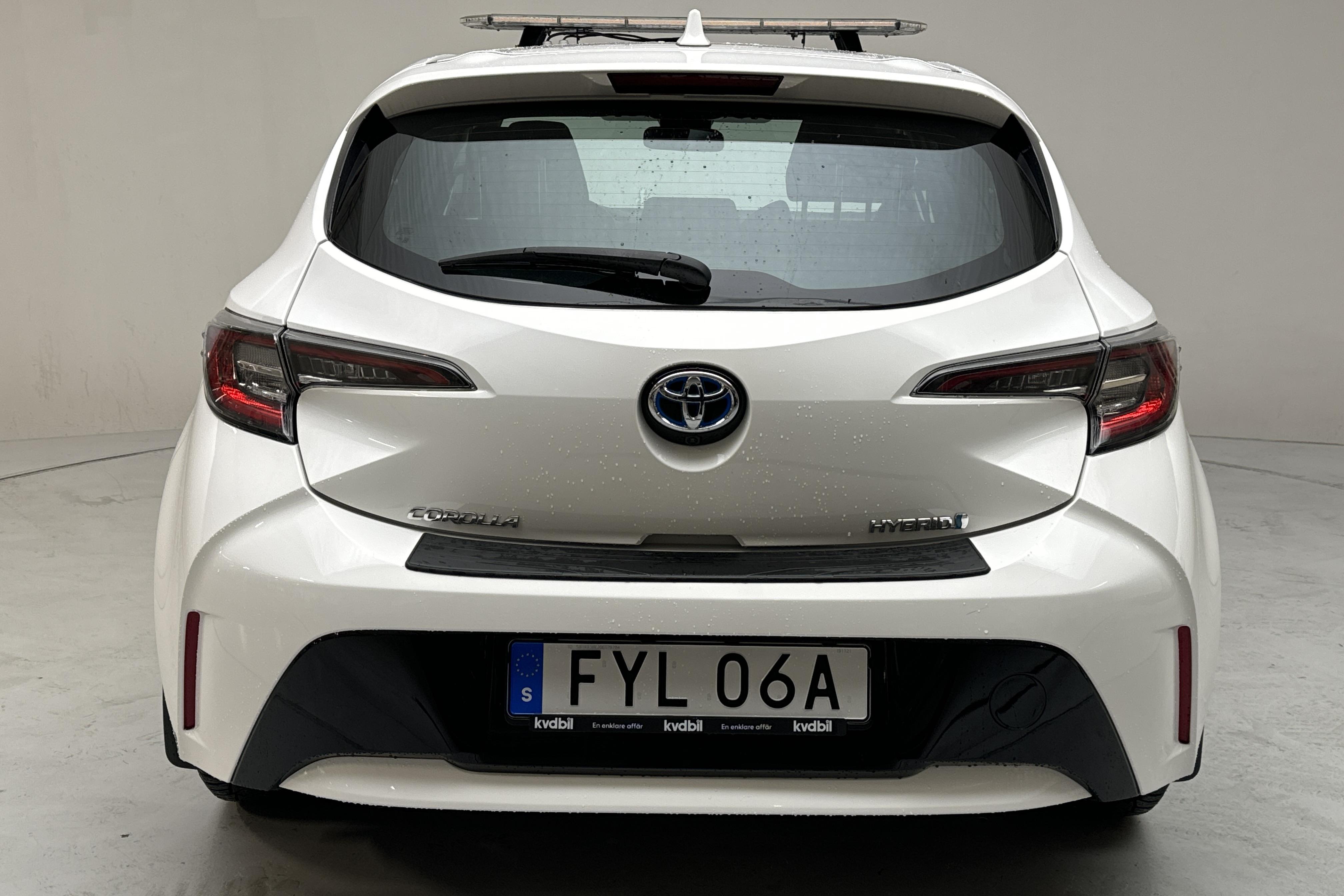 Toyota Corolla 1.8 Hybrid 5dr (122hk) - 3 011 mil - Automat - vit - 2019