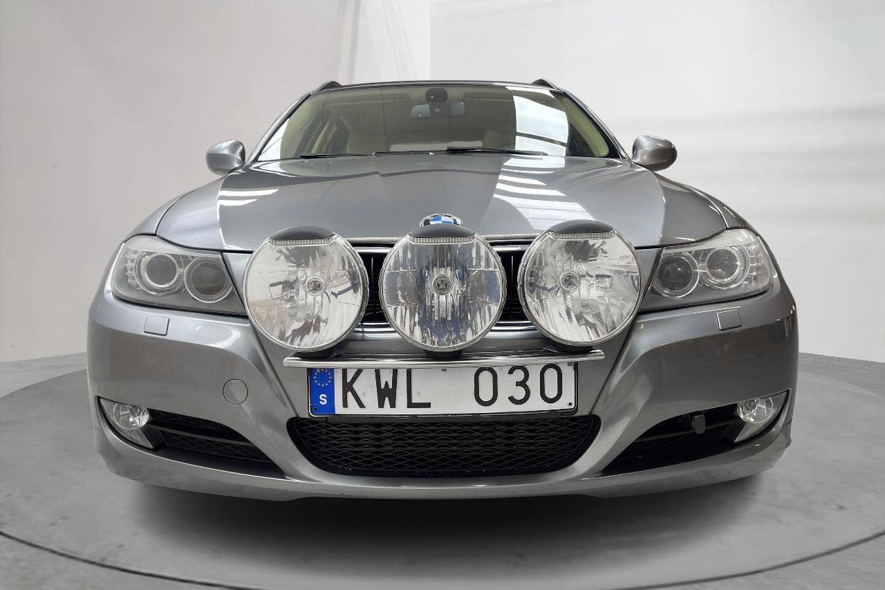 BMW 320d xDrive Touring, E91 (184hk) - 20 384 mil - Manuell - grå - 2010