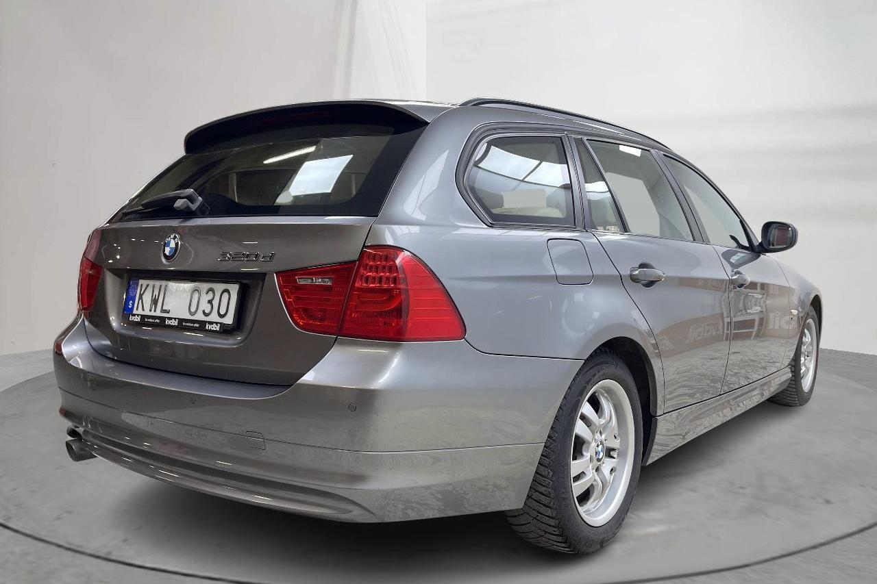 BMW 320d xDrive Touring, E91 (184hk) - 20 384 mil - Manuell - grå - 2010