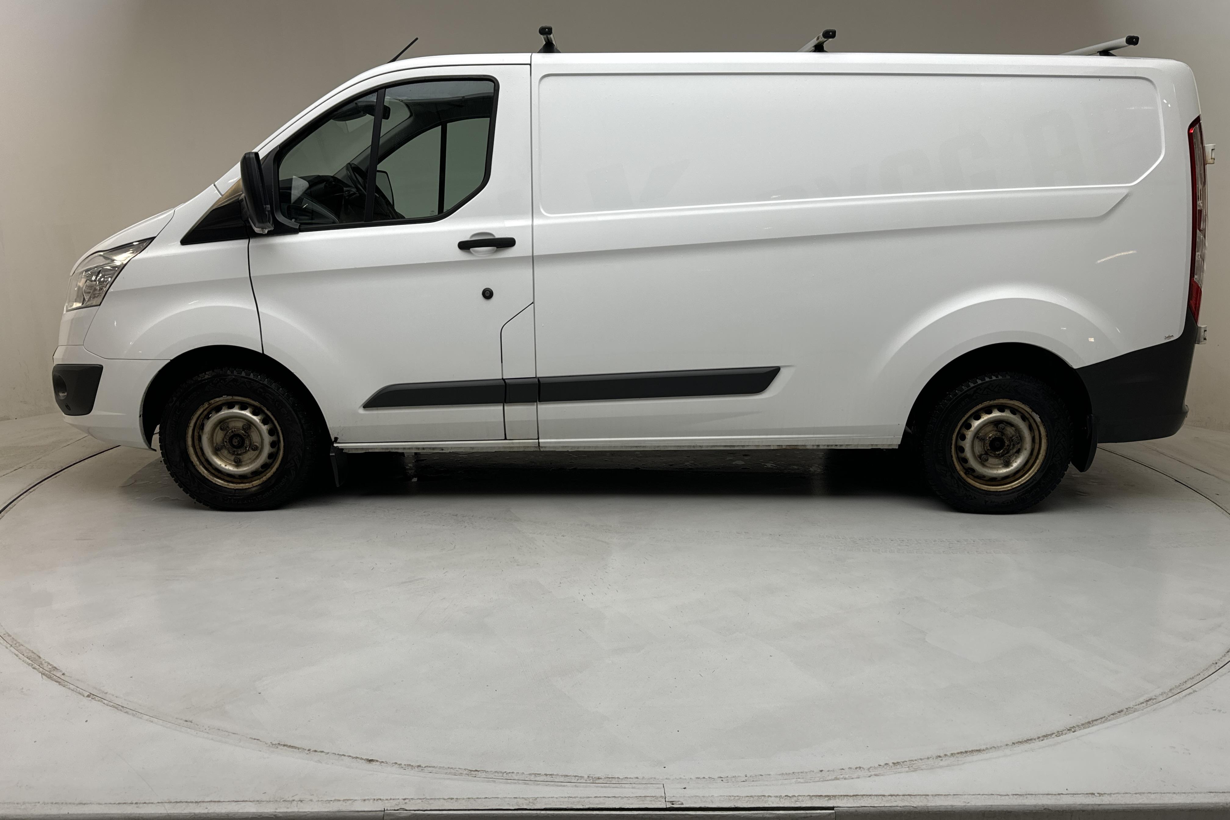 Ford Transit Custom 300 (125hk) - 214 300 km - Manuaalinen - valkoinen - 2016