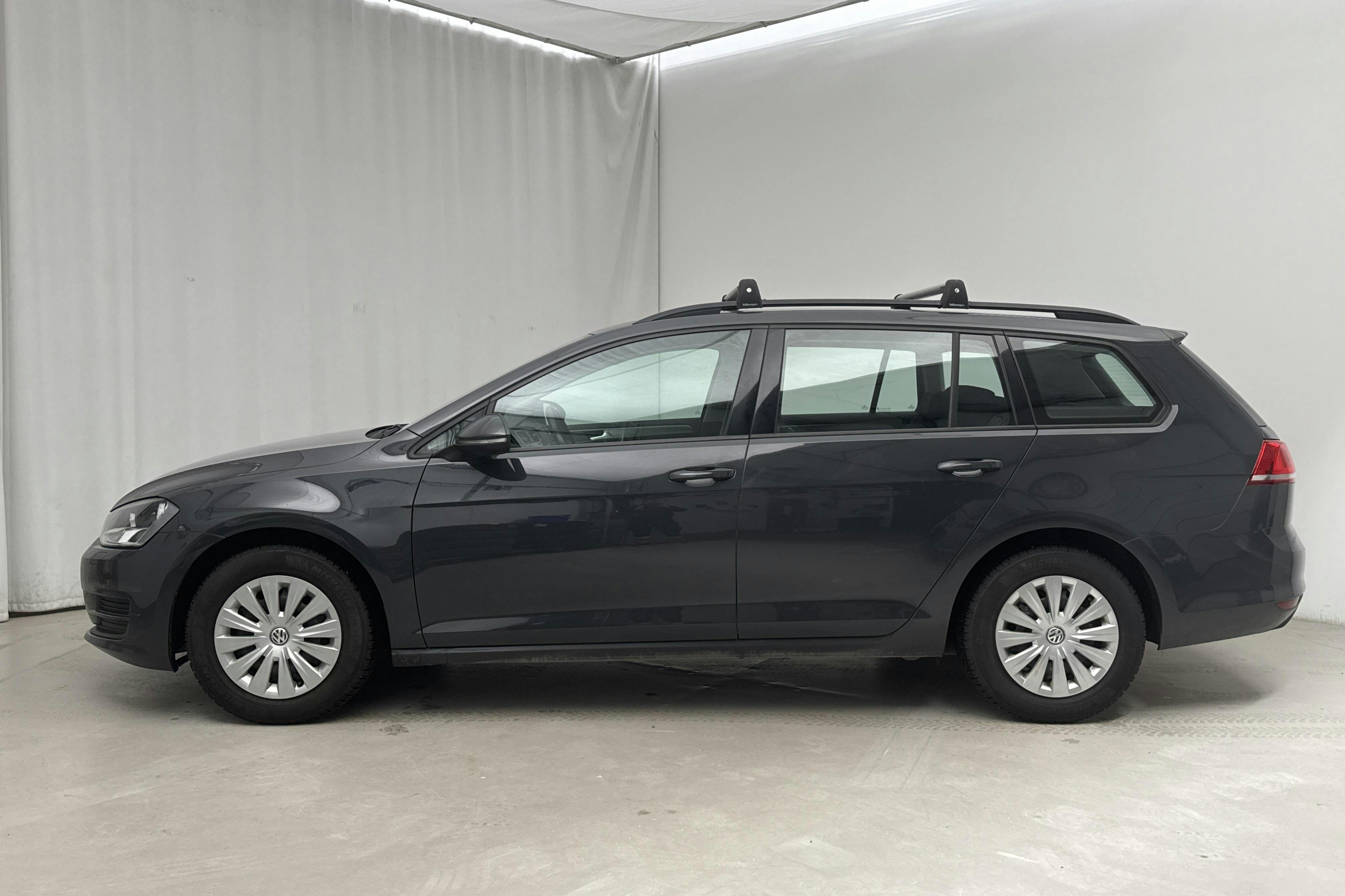 VW Golf VII 1.2 TSI Sportscombi (110hk) - 116 180 km - Käsitsi - Dark Grey - 2016