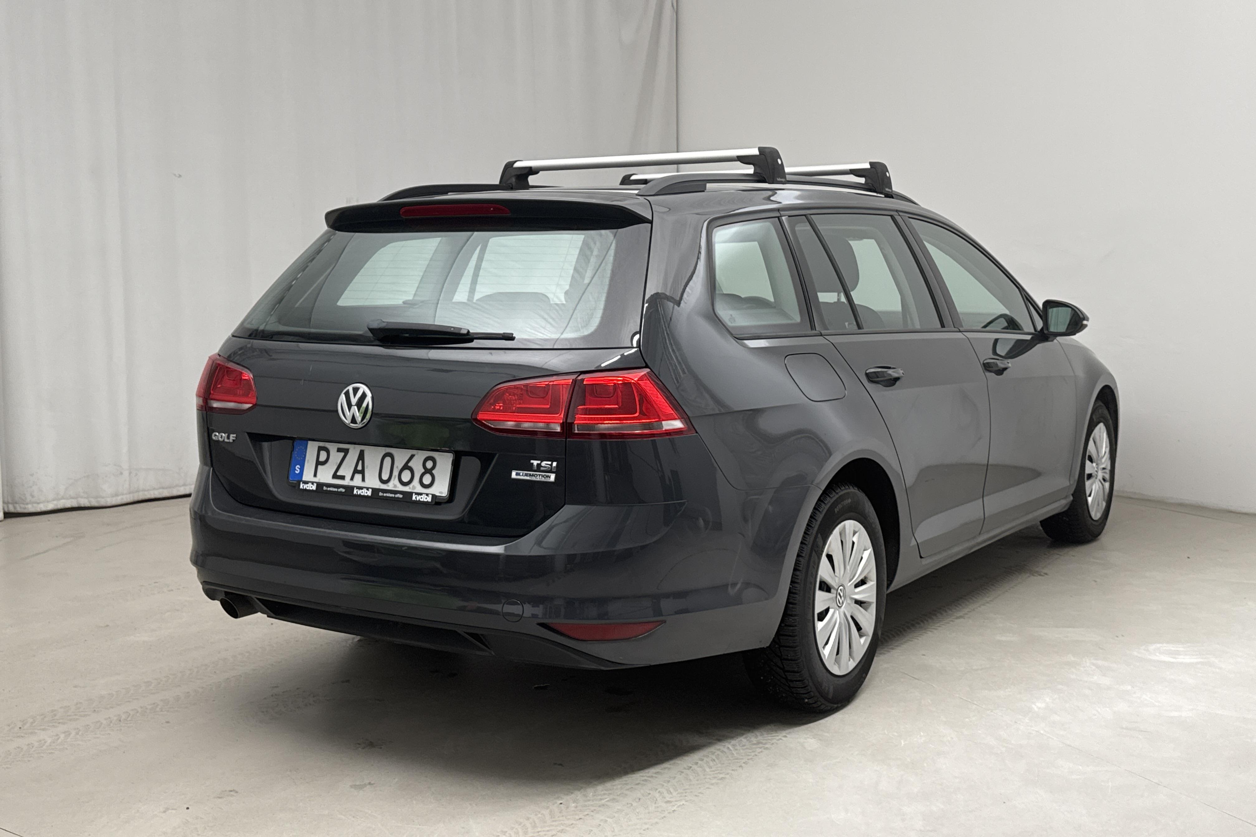 VW Golf VII 1.2 TSI Sportscombi (110hk) - 116 180 km - Käsitsi - Dark Grey - 2016