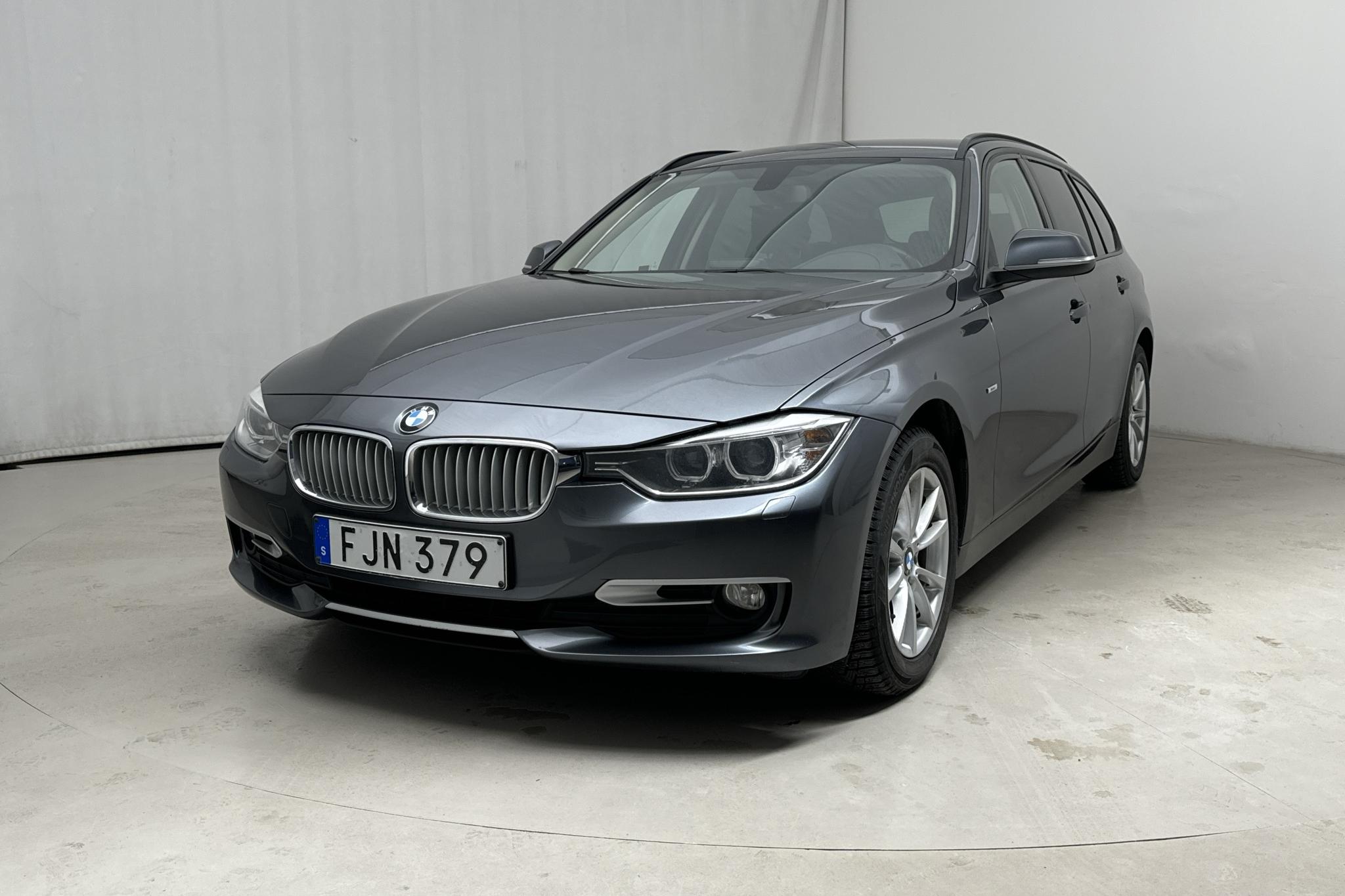 BMW 320d Touring, F31 (184hk) - 152 030 km - Automatic - gray - 2014