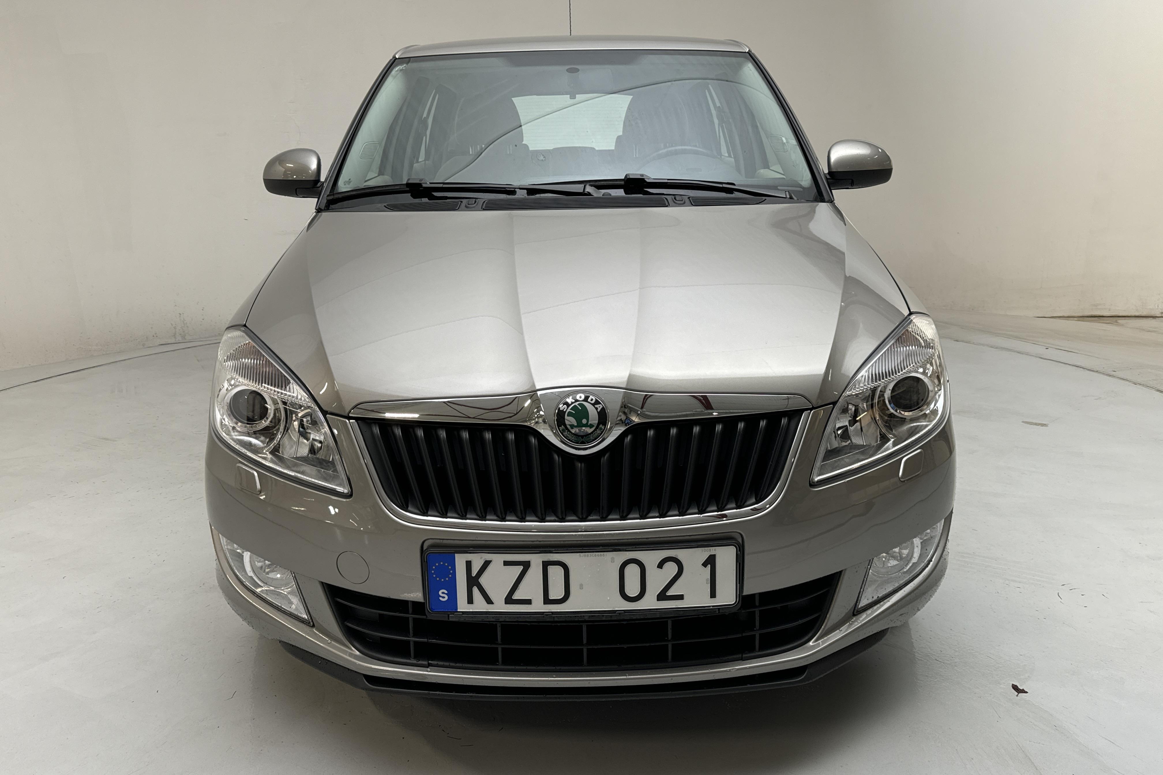 Skoda Fabia 1.2 Combi (70hk) - 3 418 mil - Manuell - Light Brown - 2011