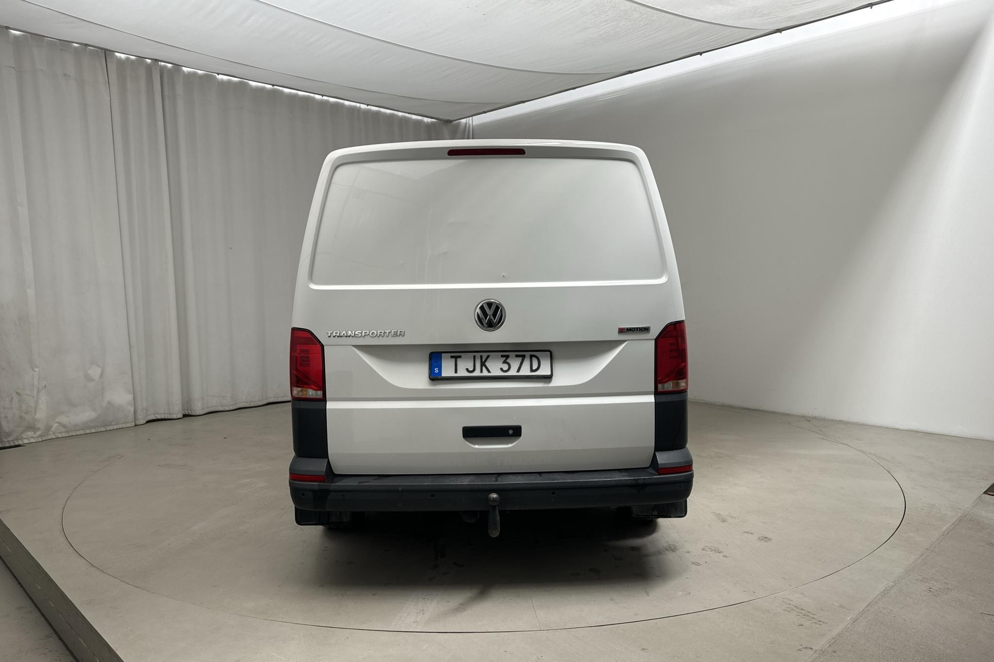 VW Transporter T6 2.0 TDI BMT Skåp 4MOTION (150hk) - 208 470 km - Automaattinen - valkoinen - 2021