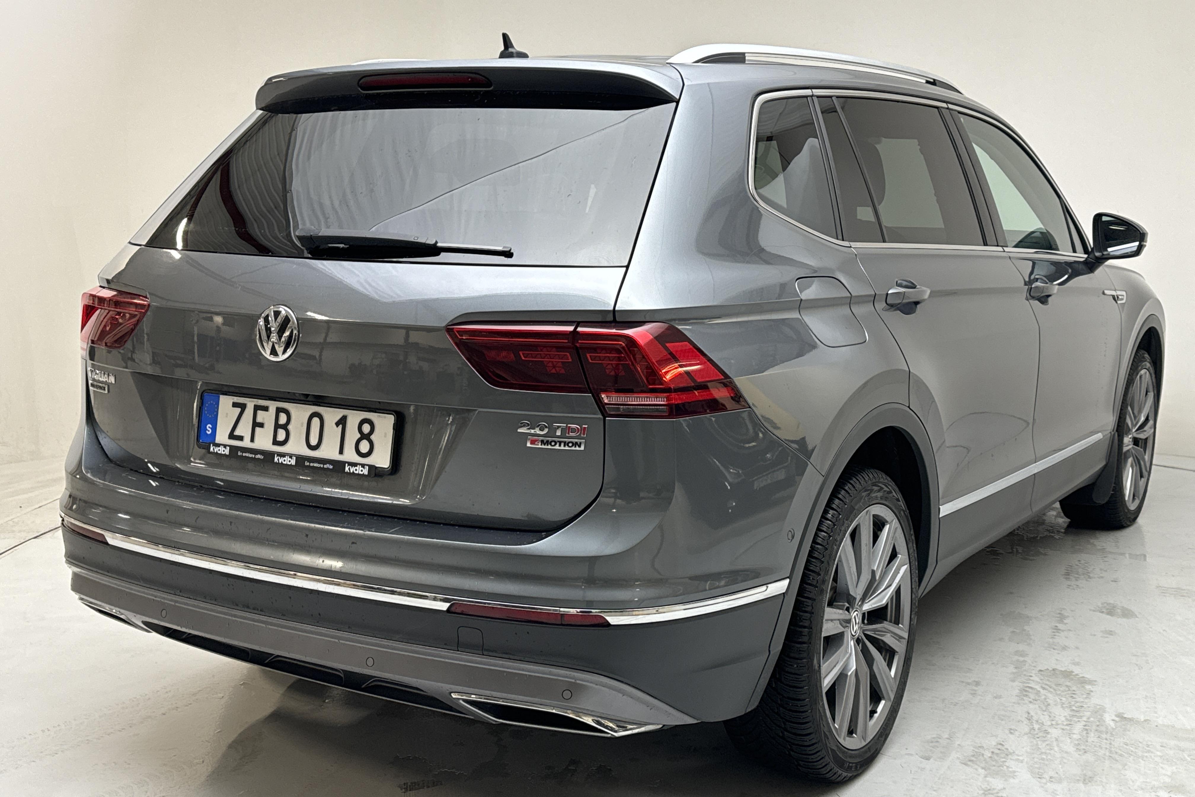 VW Tiguan Allspace 2.0 TDI 4MOTION (190hk) - 110 070 km - Automaattinen - Dark Grey - 2018