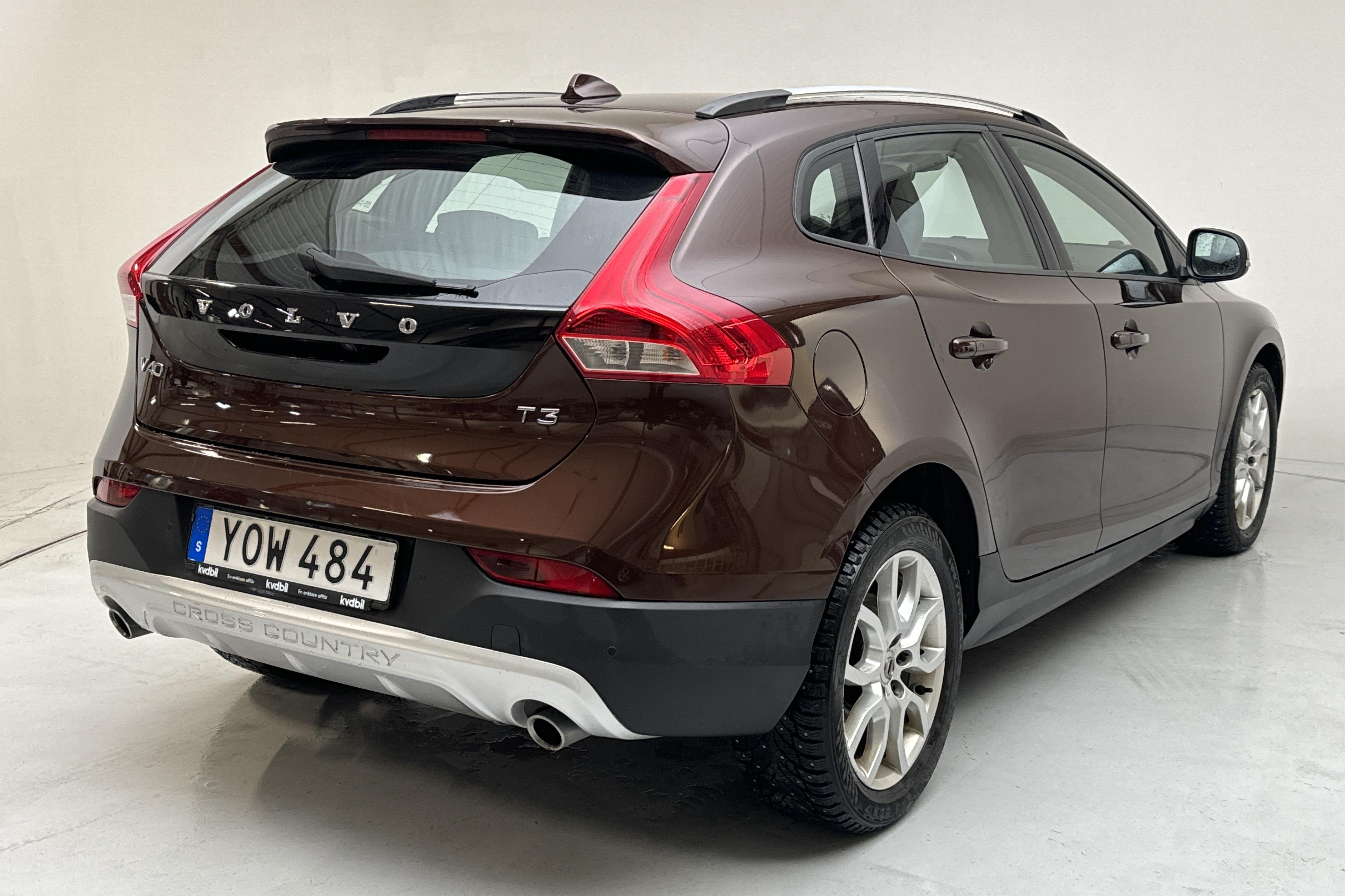 Volvo V40 Cross Country T3 (152hk) - 6 100 mil - Automat - brun - 2019