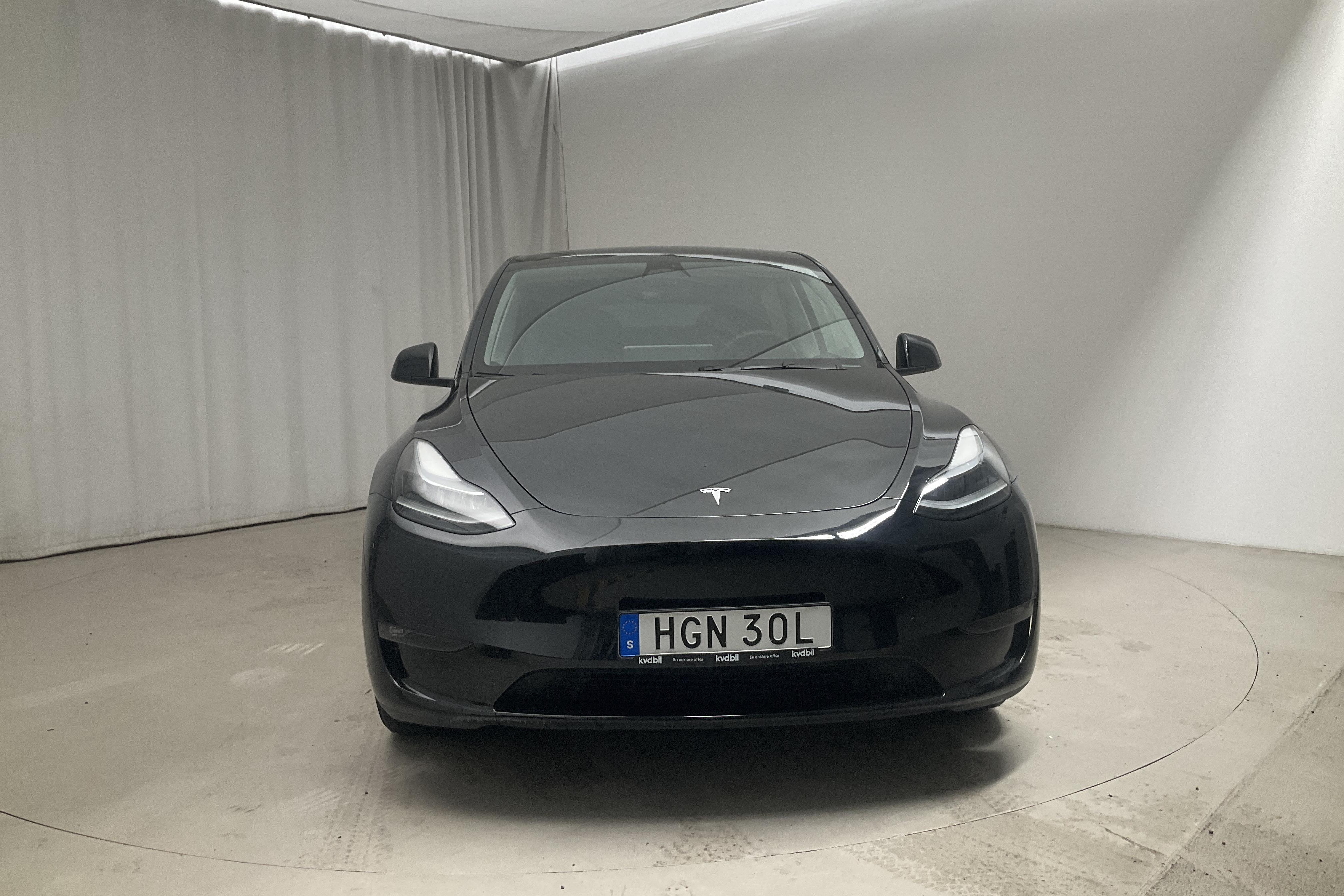 Tesla Model Y Long Range Dual Motor AWD - 31 280 km - Automatic - black - 2023