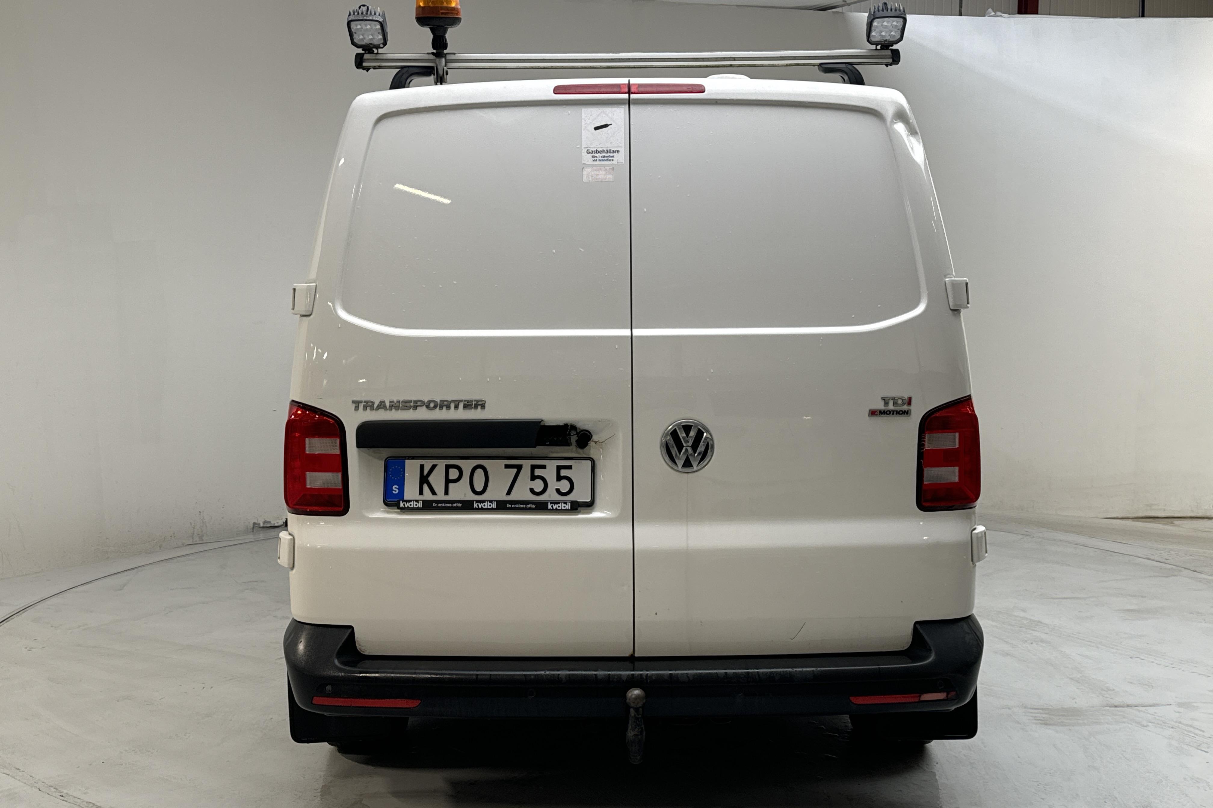 VW Transporter T6 2.0 TDI BMT Skåp 4MOTION (150hk) - 13 880 mil - Manuell - vit - 2018