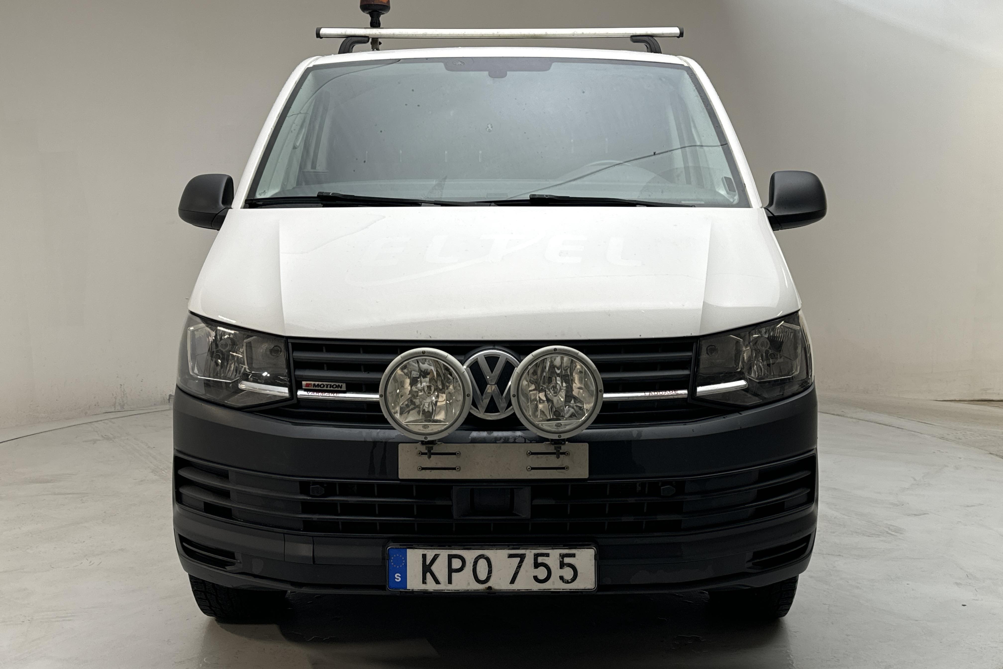 VW Transporter T6 2.0 TDI BMT Skåp 4MOTION (150hk) - 13 880 mil - Manuell - vit - 2018