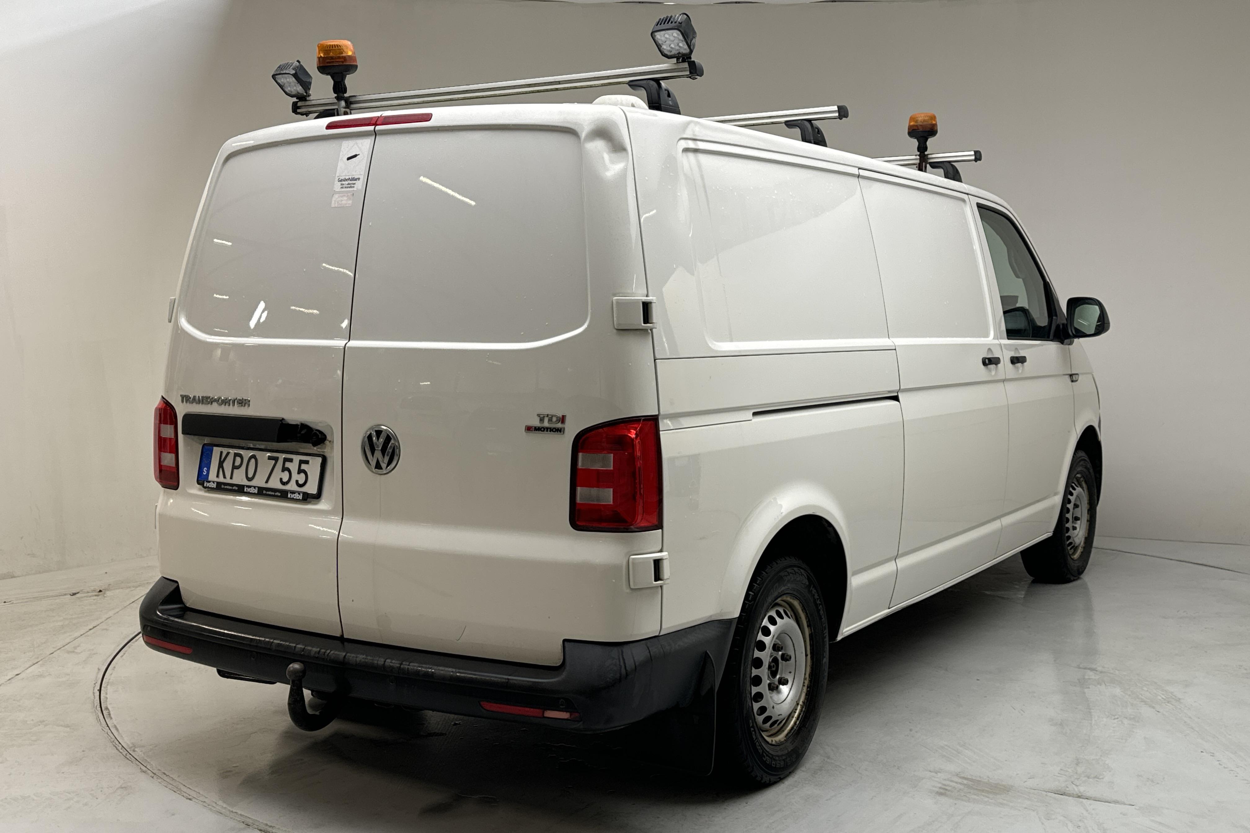 VW Transporter T6 2.0 TDI BMT Skåp 4MOTION (150hk) - 13 880 mil - Manuell - vit - 2018