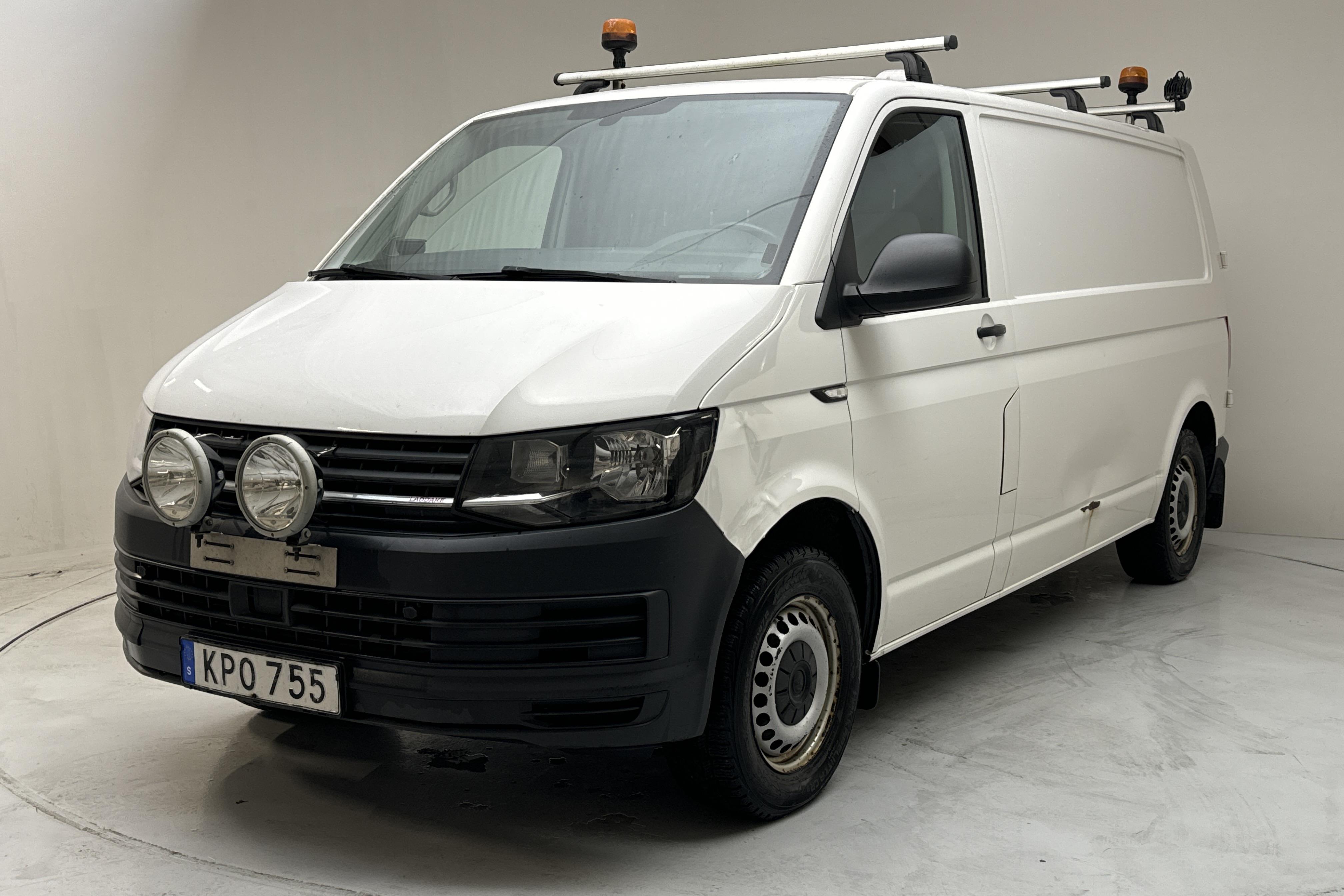 VW Transporter T6 2.0 TDI BMT Skåp 4MOTION (150hk) - 13 880 mil - Manuell - vit - 2018