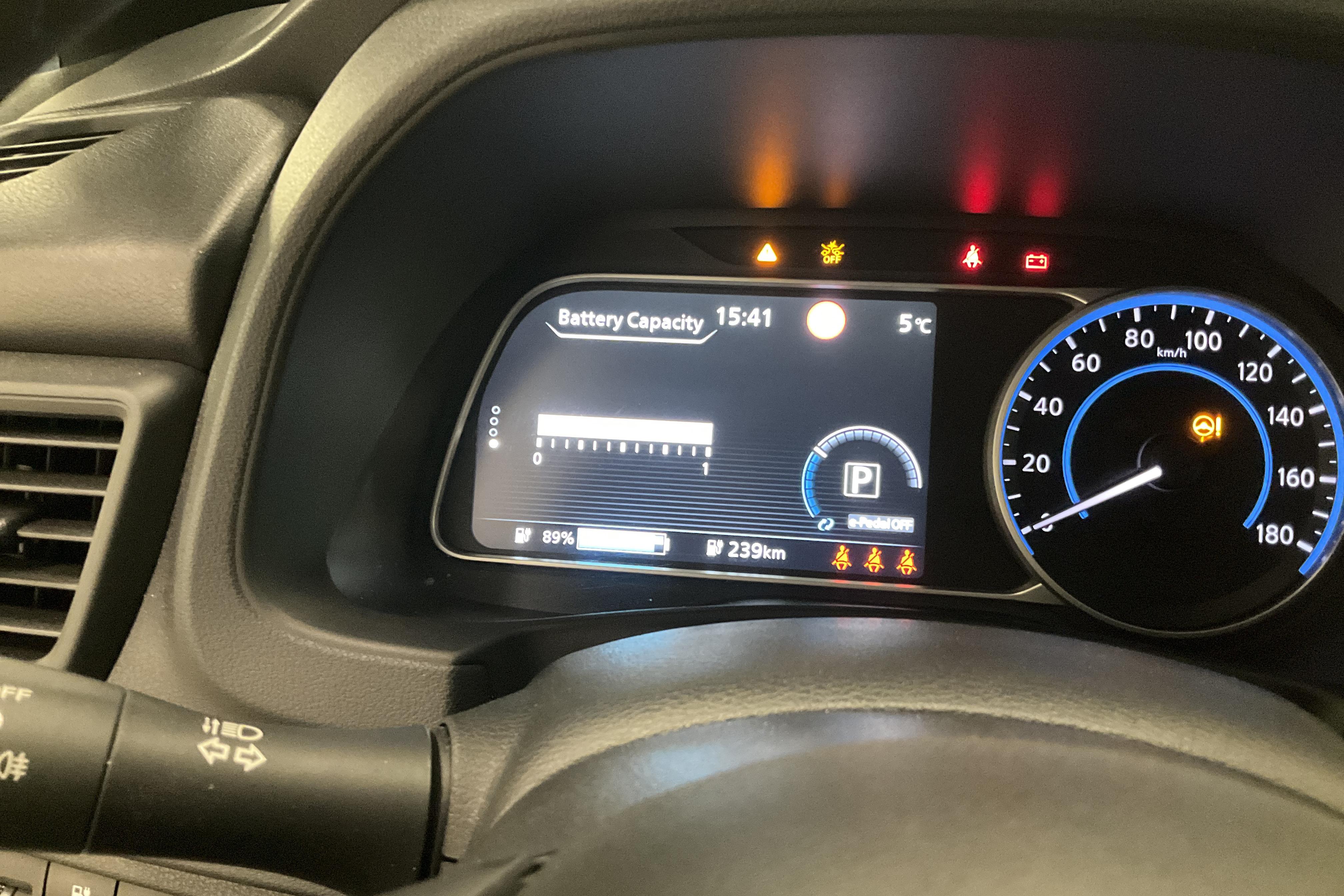 Nissan LEAF 5dr 39 kWh (150hk) - 13 020 km - Automaatne - valge - 2022