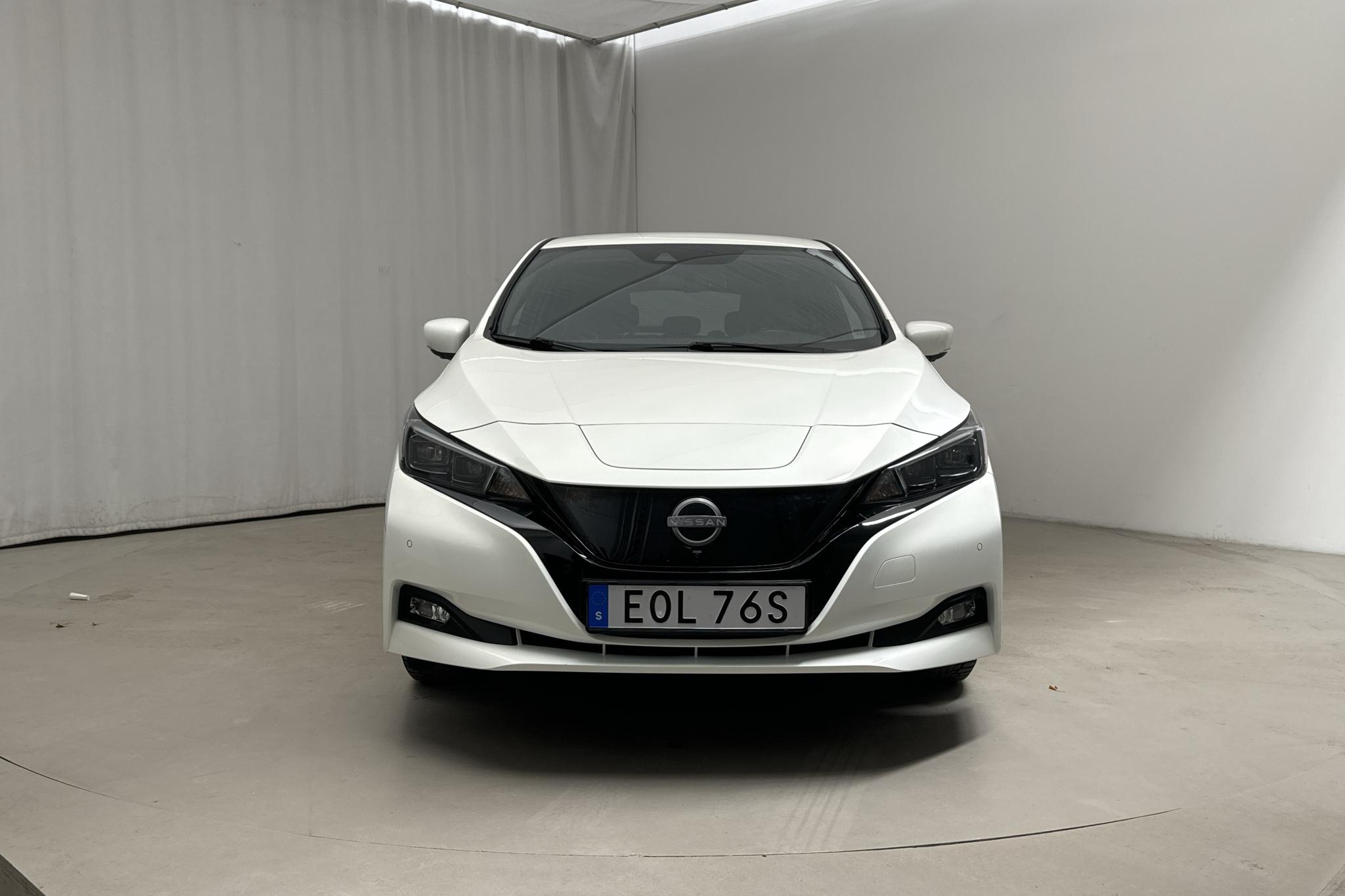 Nissan LEAF 5dr 59 kWh (214hk) - 27 630 km - Automaatne - valge - 2022