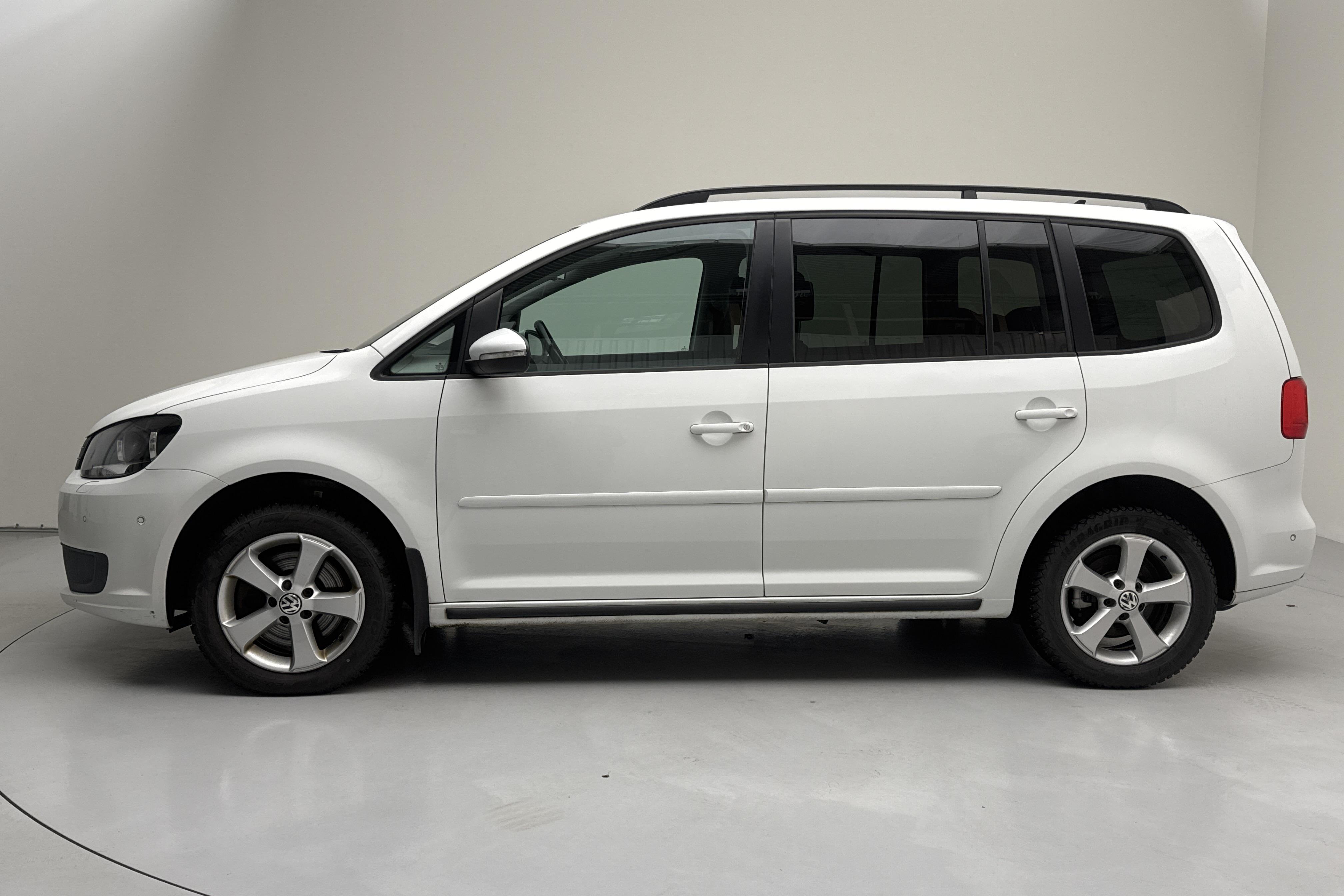 VW Touran 1.4 TGI EcoFuel (150hk) - 161 170 km - Automatic - white - 2015