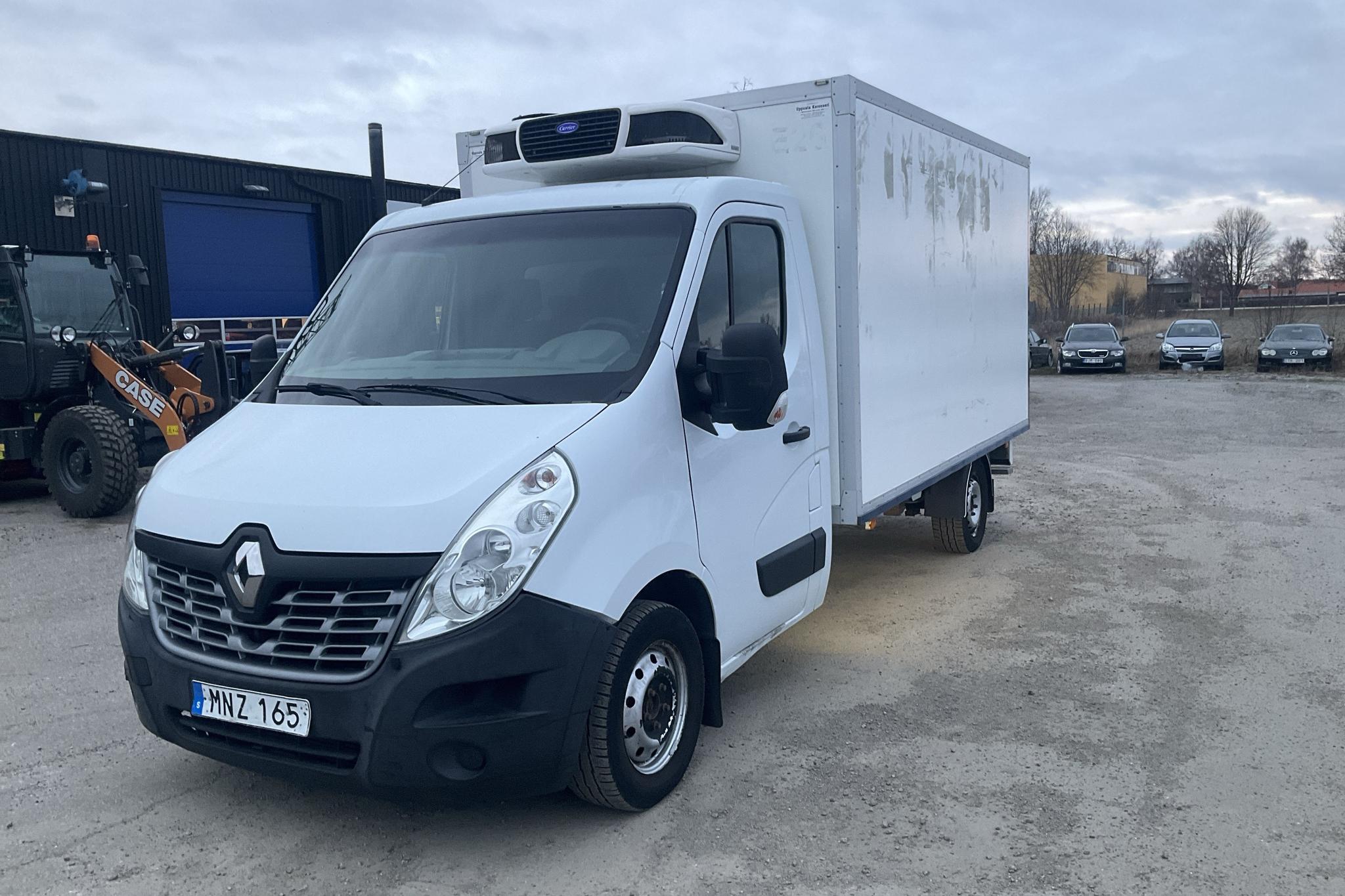 Renault Master 2.3 dCi Pickup/Chassi 2WD (125hk) - 190 830 km - Manual - white - 2015