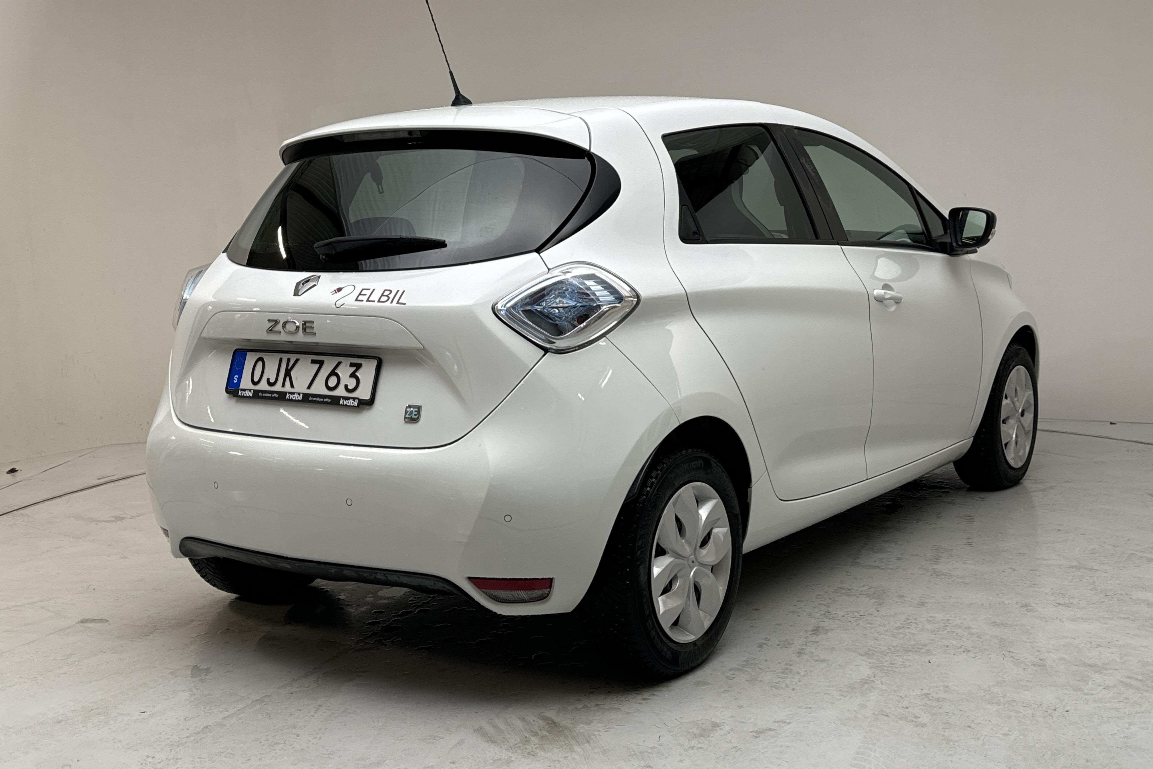 Renault Zoe 41 kWh (88hk) - 6 638 mil - Automat - vit - 2017