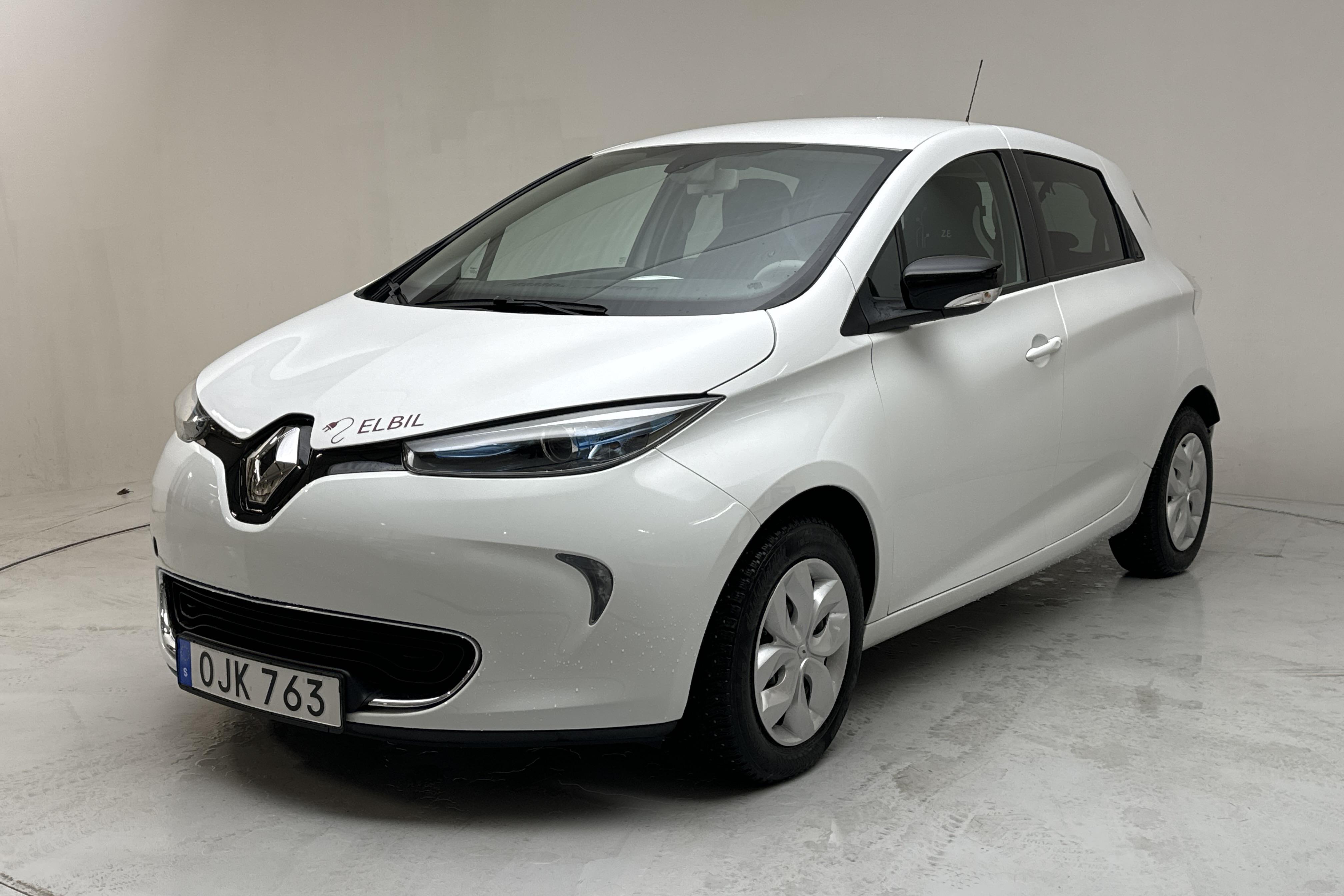 Renault Zoe 41 kWh (88hk) - 6 638 mil - Automat - vit - 2017