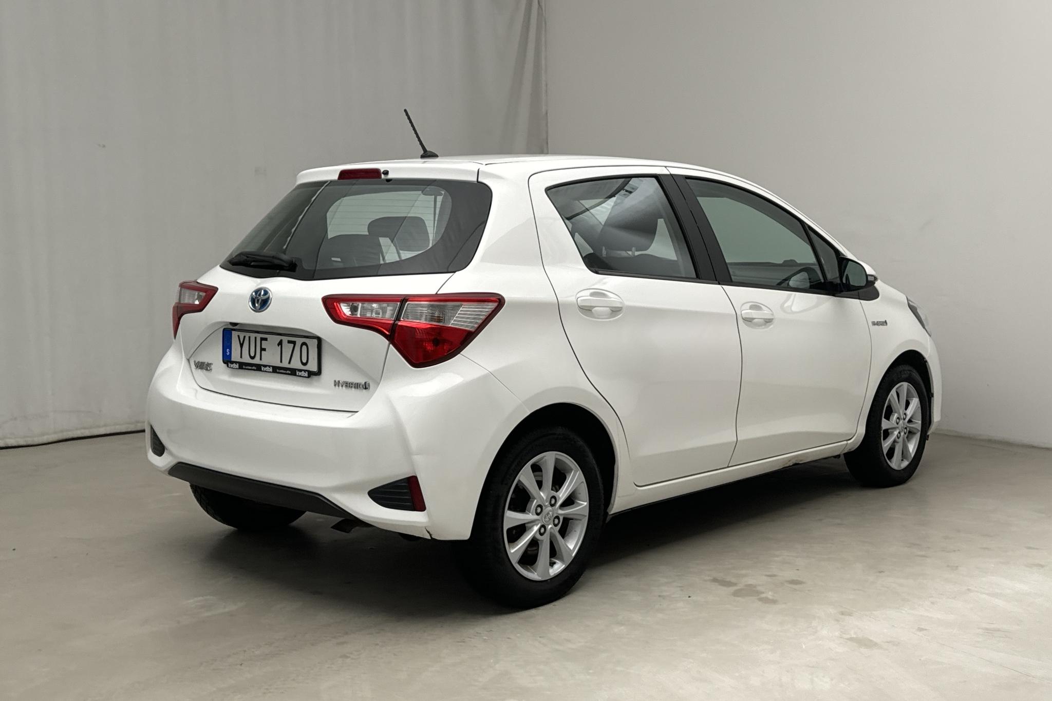 Toyota Yaris 1.5 Hybrid 5dr (101hk) - 14 521 mil - Automat - vit - 2018