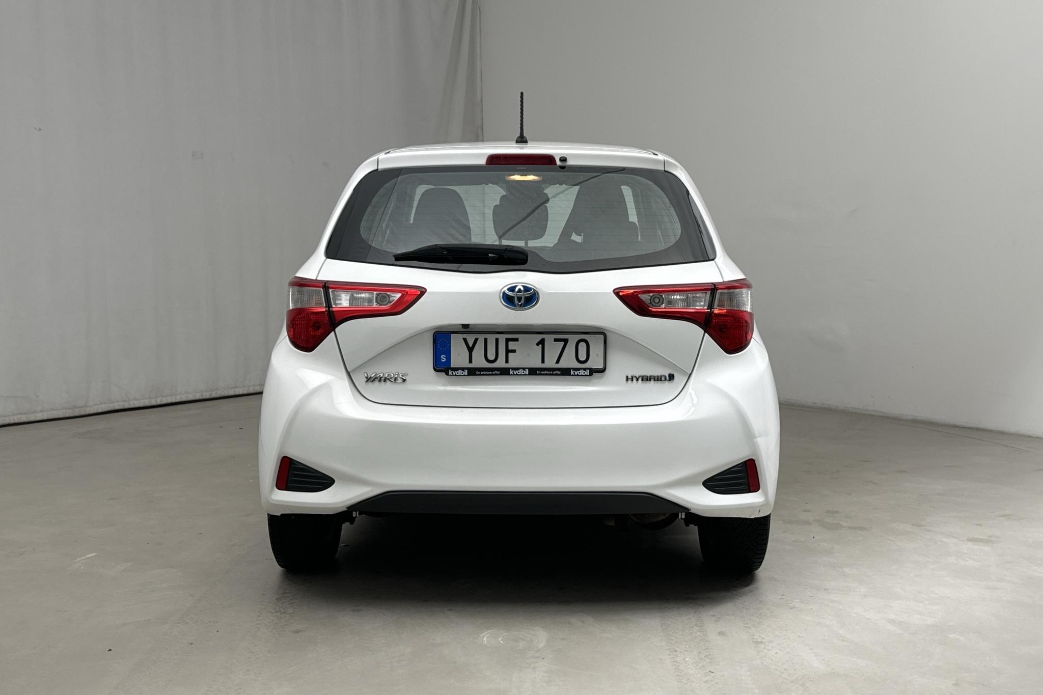 Toyota Yaris 1.5 Hybrid 5dr (101hk) - 14 521 mil - Automat - vit - 2018