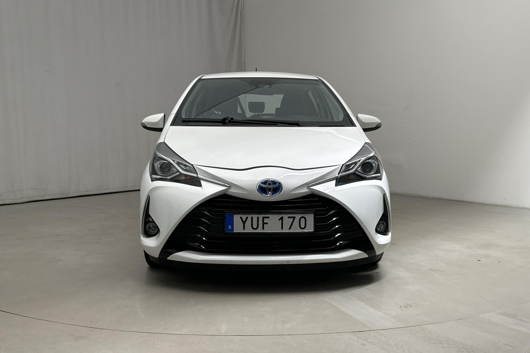 Toyota Yaris 1.5 Hybrid 5dr (101hk) - 14 521 mil - Automat - vit - 2018