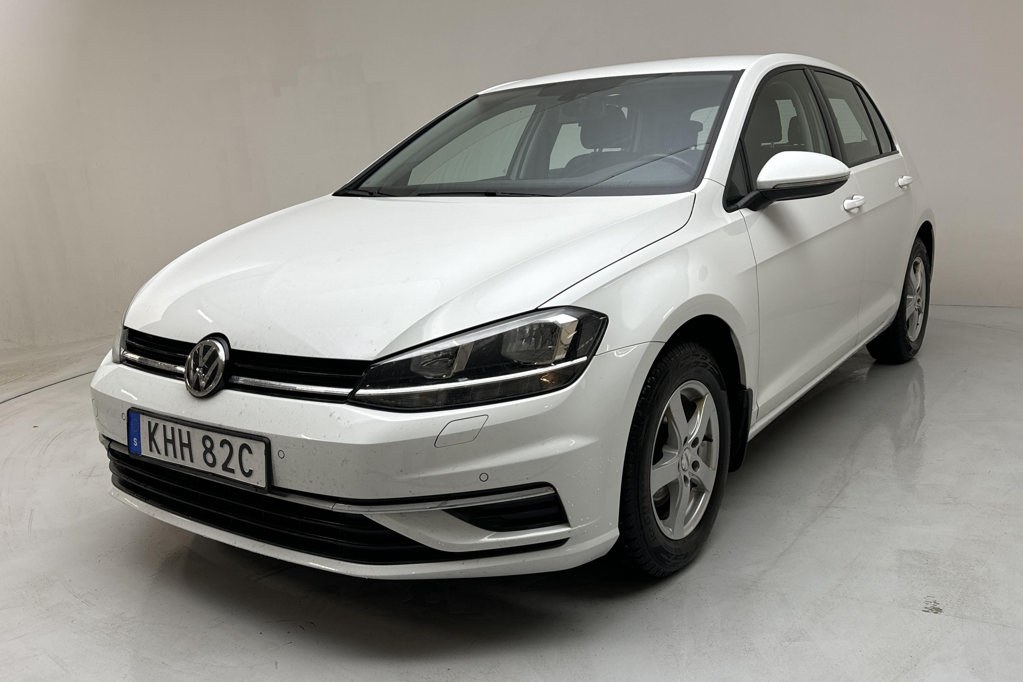 VW Golf VII 1.0 TSI 5dr (115hk) - 73 080 km - Manualna - biały - 2020