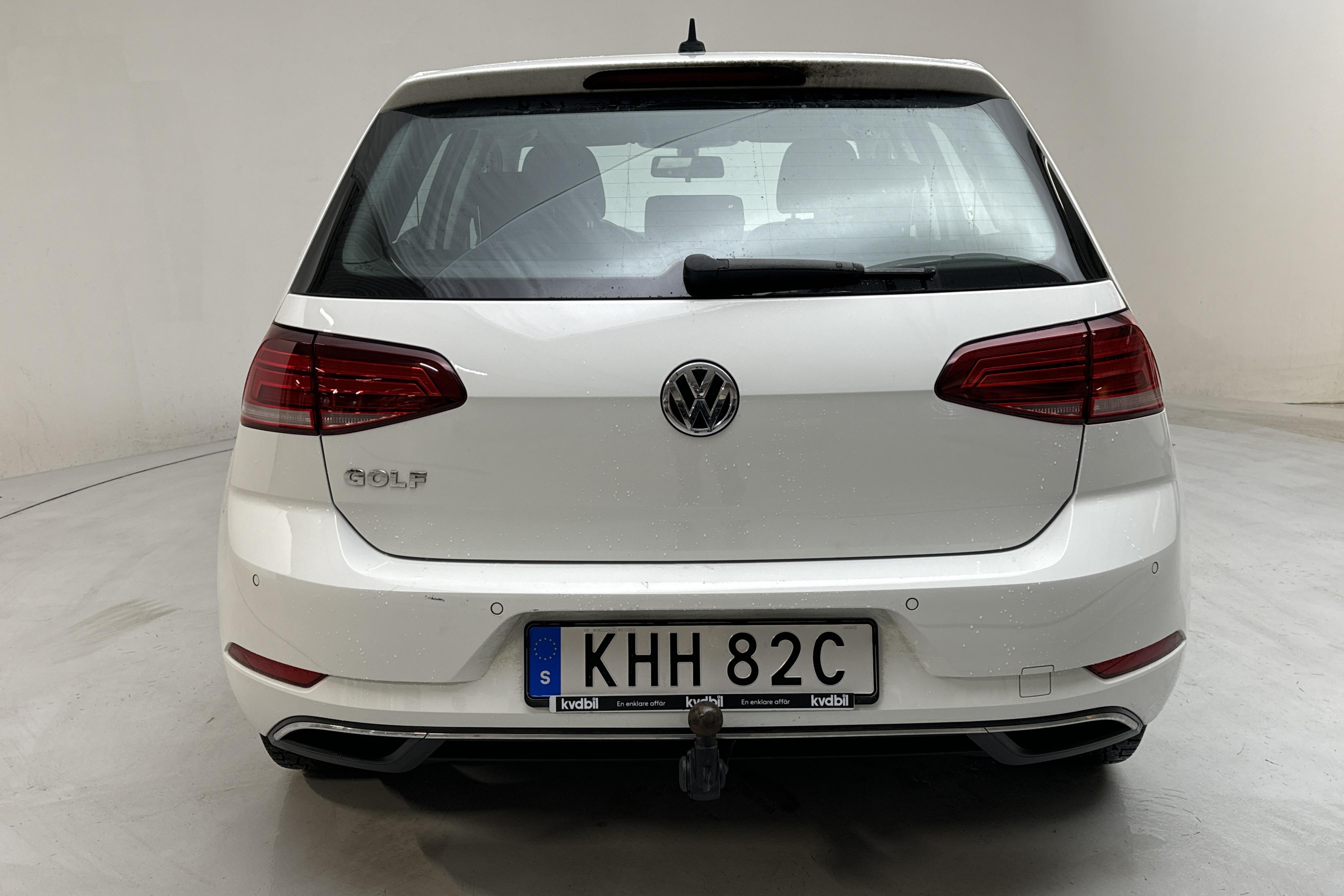 VW Golf VII 1.0 TSI 5dr (115hk) - 73 080 km - Manualna - biały - 2020